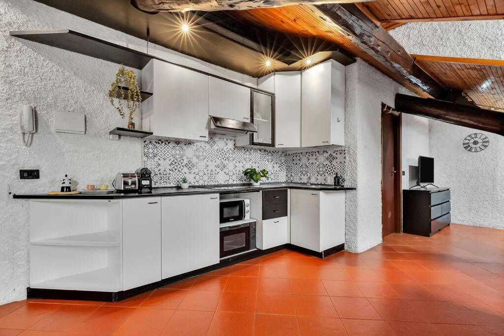Appartamento Stazione Centrale-buenos Aires House In The Wifi Netflix