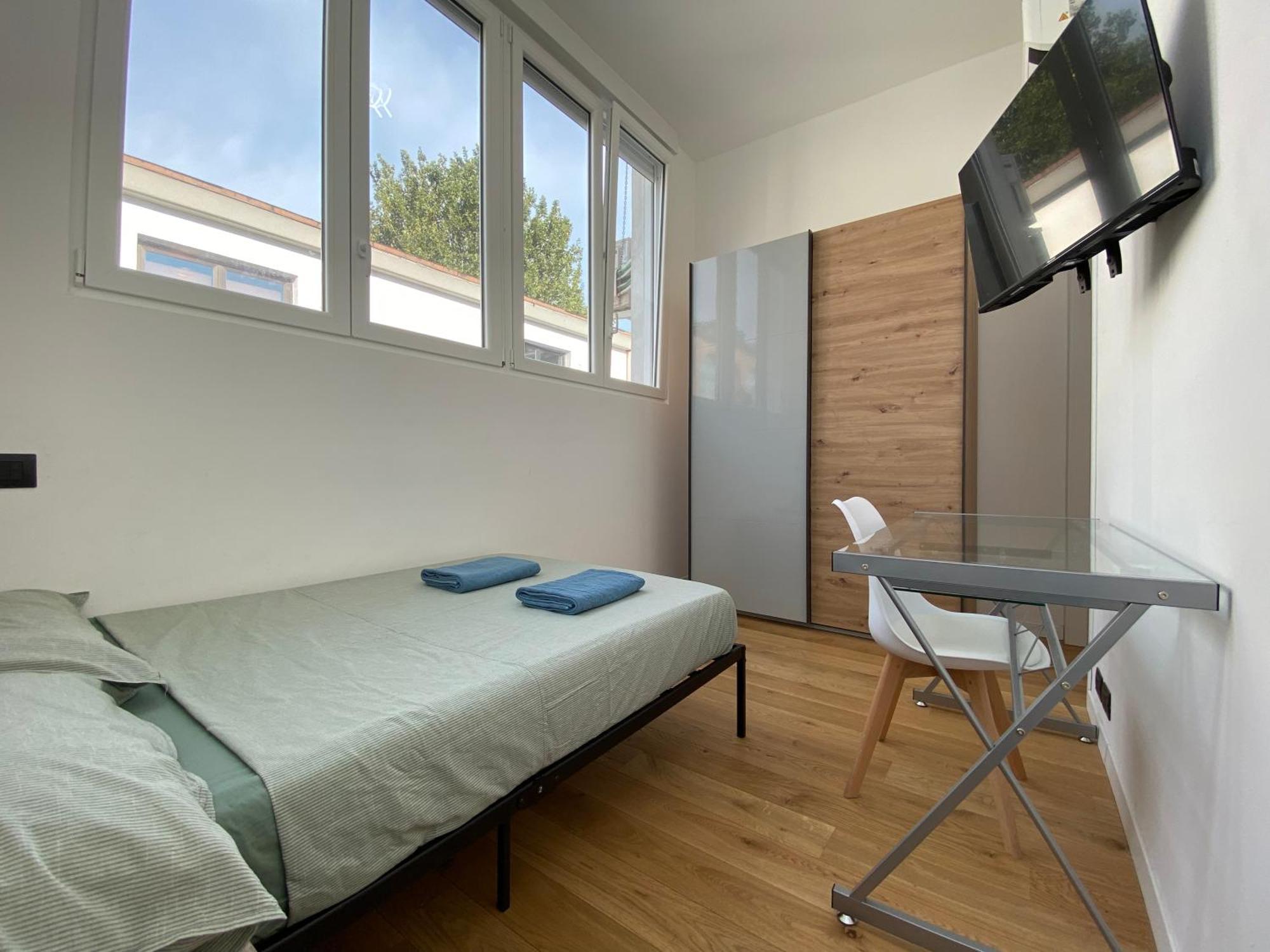 Modern 3 Bedrooms *
