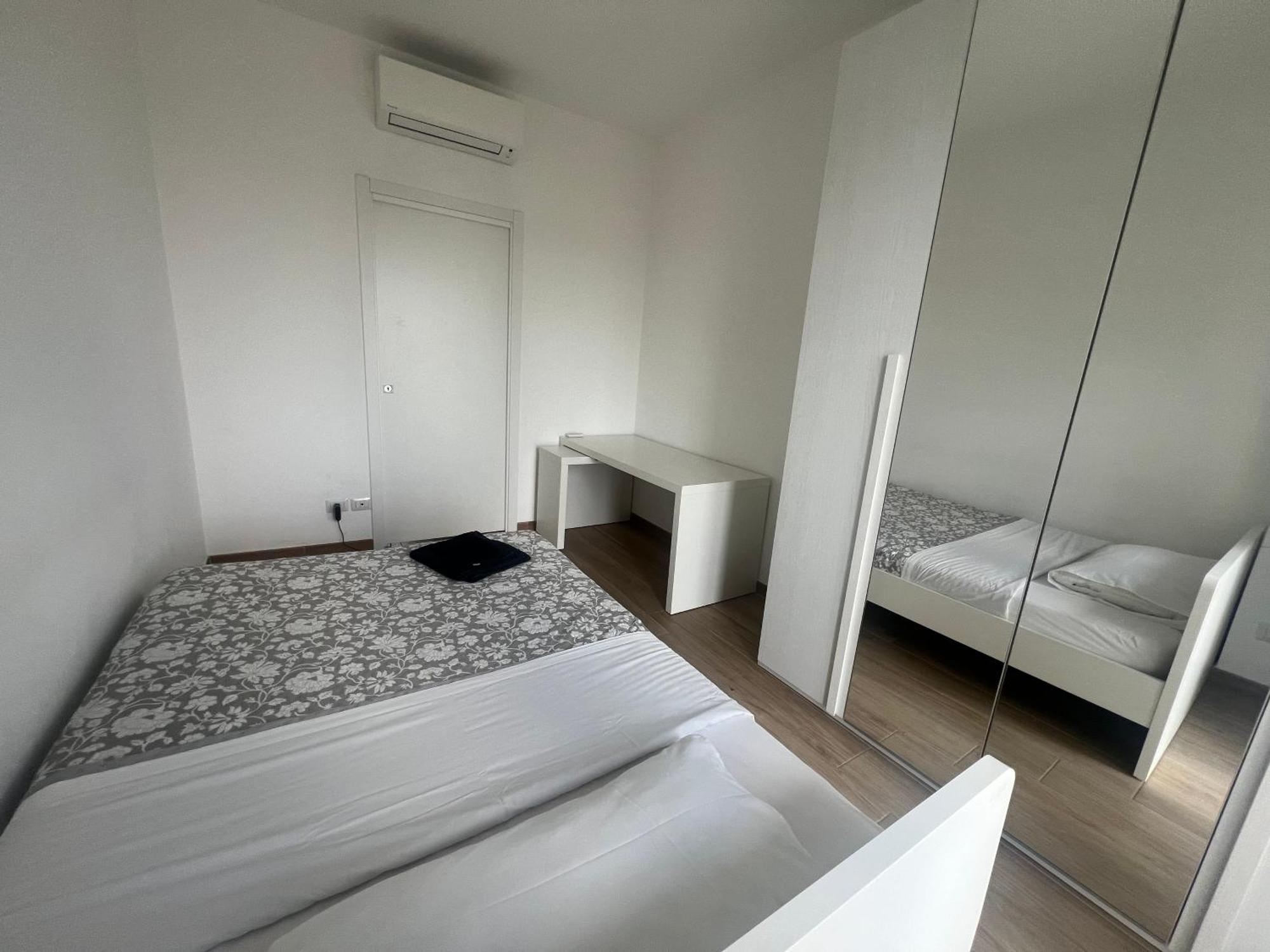 Paul's House Famagosta * Mailand