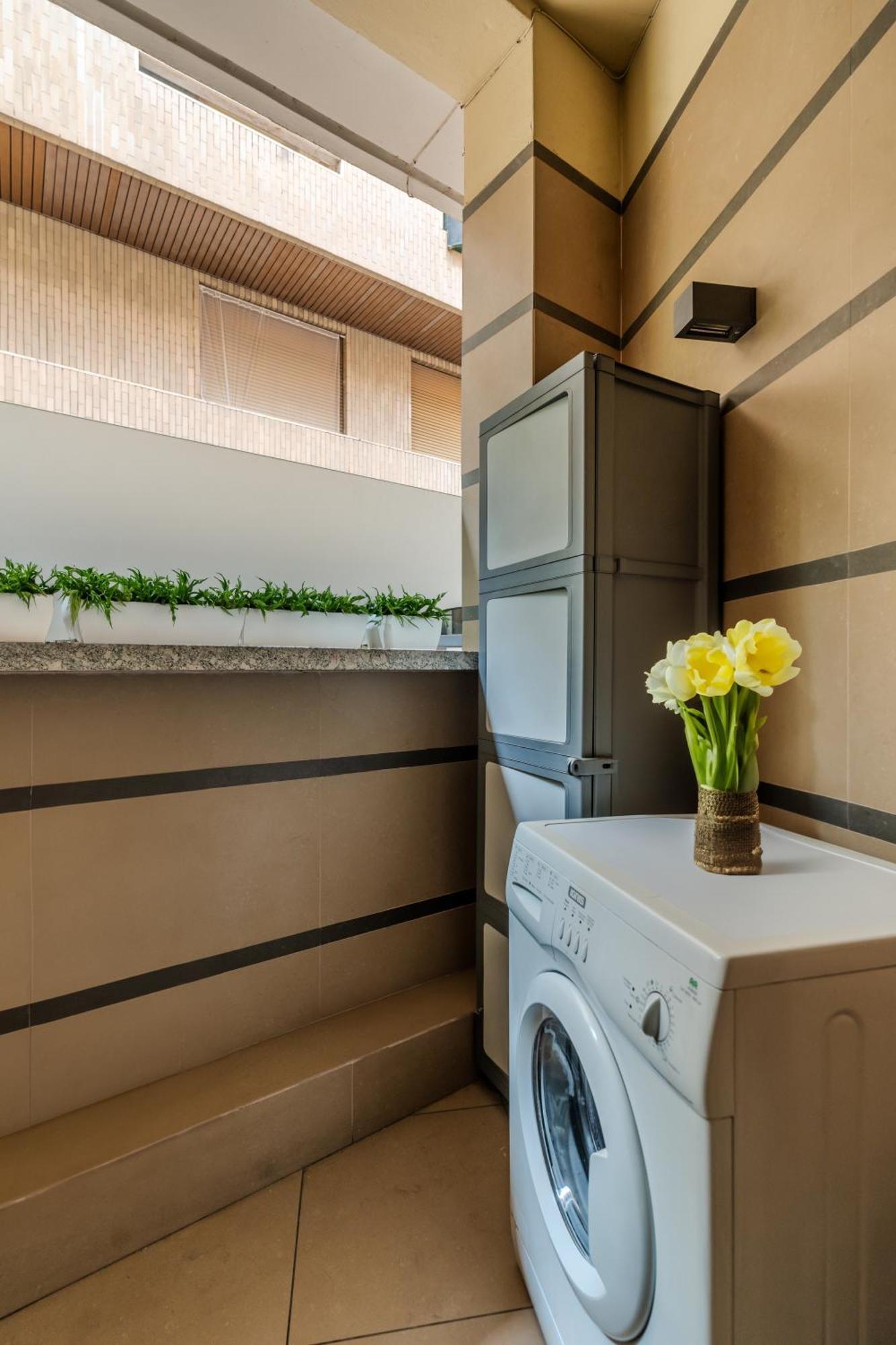 Loft Elegante In Centro Milano In Zona Signorile - Davanti Alla Metro Apartment *