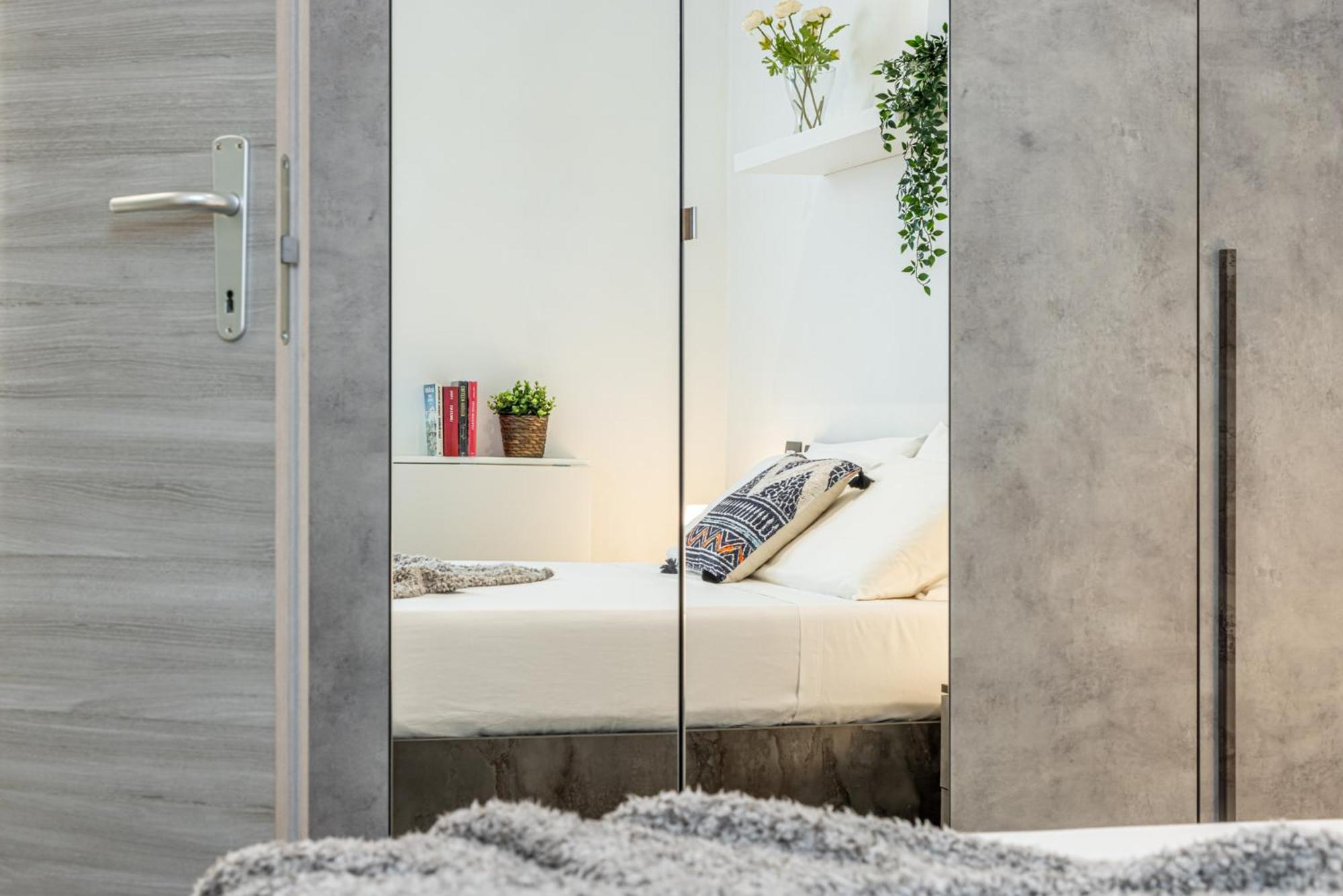 Santa Giulia - 15min Duomo-linate Apartment