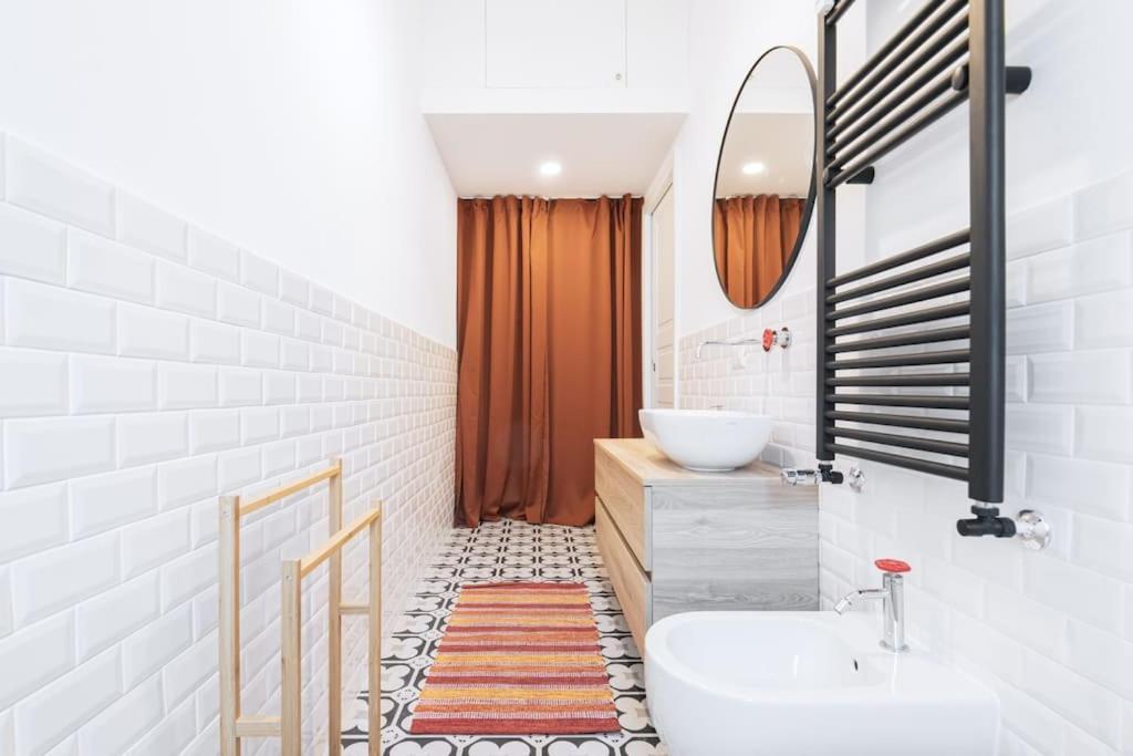 Easylife - With Balcony Near Navigli Apartment Milan