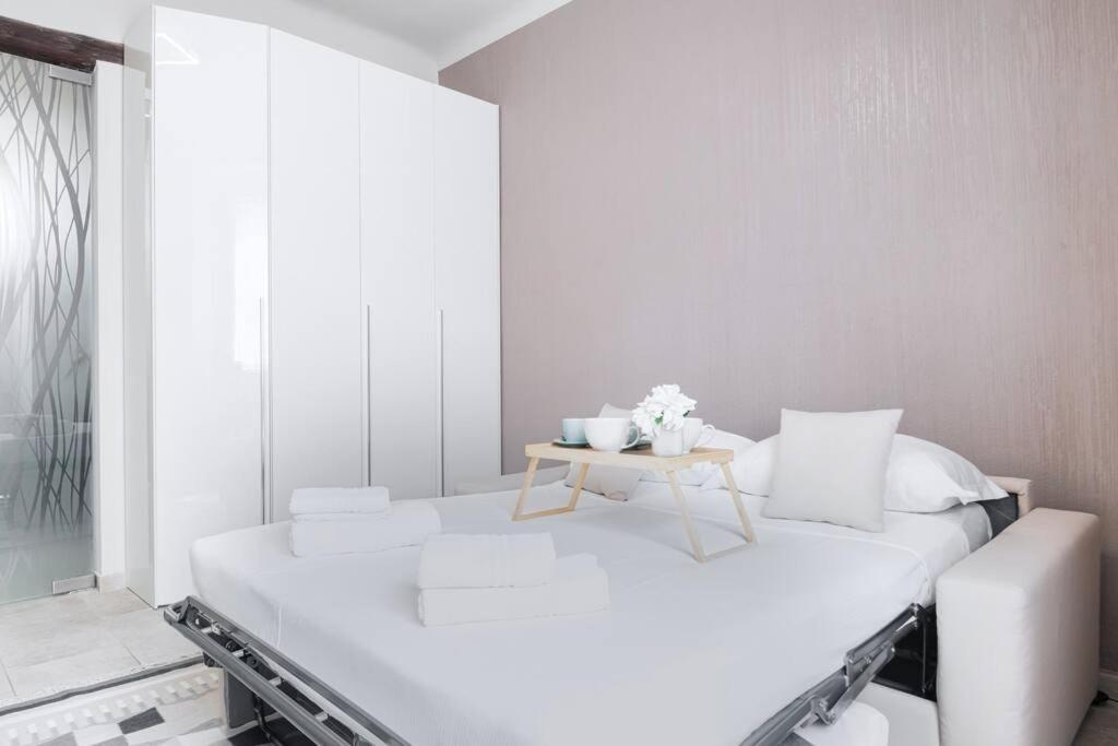 Easylife - Comfy Flat A Few Steps From Navigli