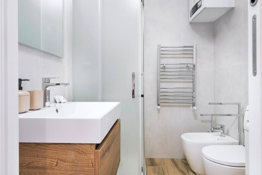 Apartment Easylife - Comfy Flat A Few Steps From Navigli