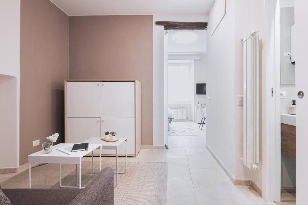 Apartment Easylife - Comfy Flat A Few Steps From Navigli Milan