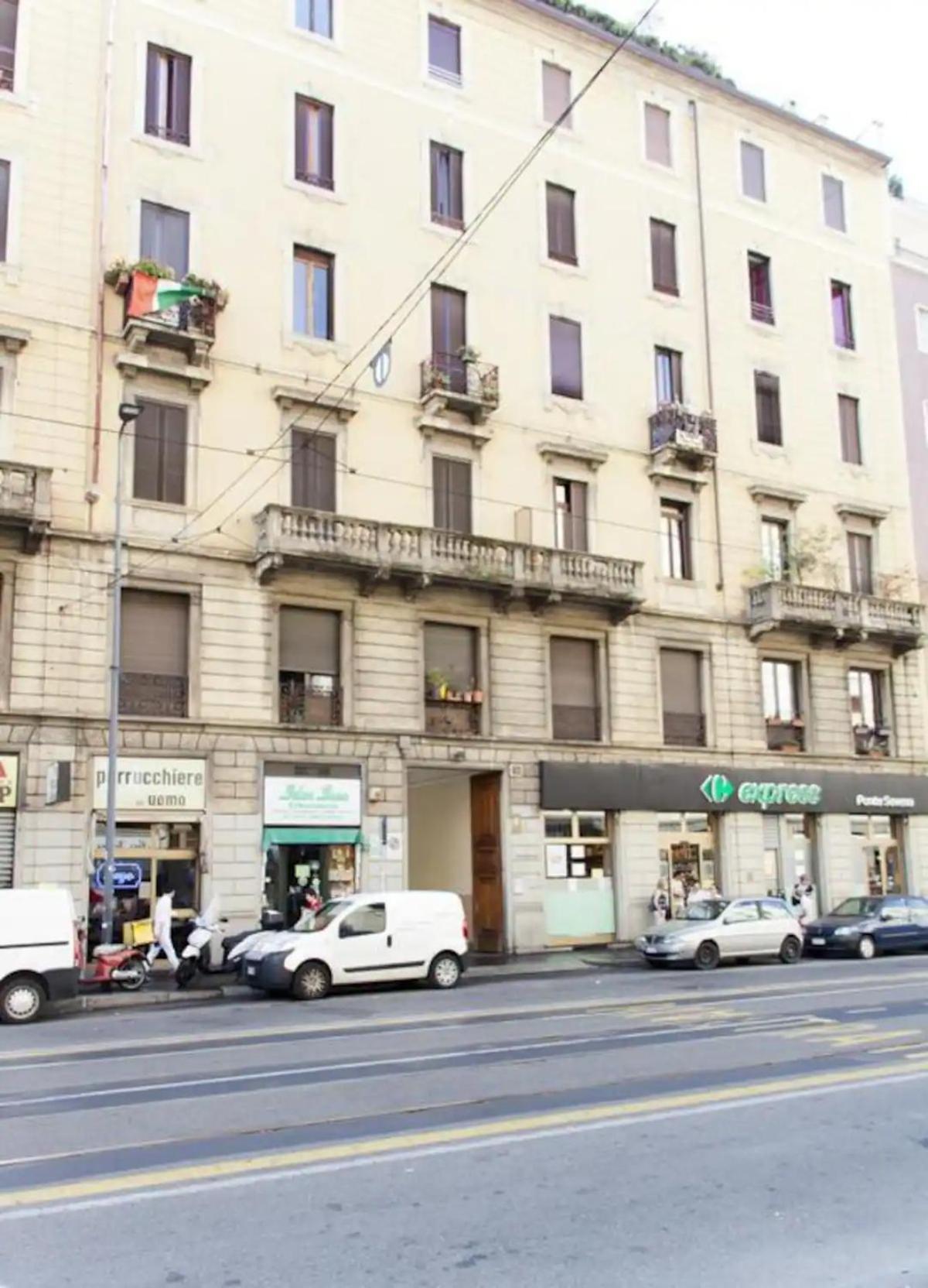 Yr - Station Apartment Mailand