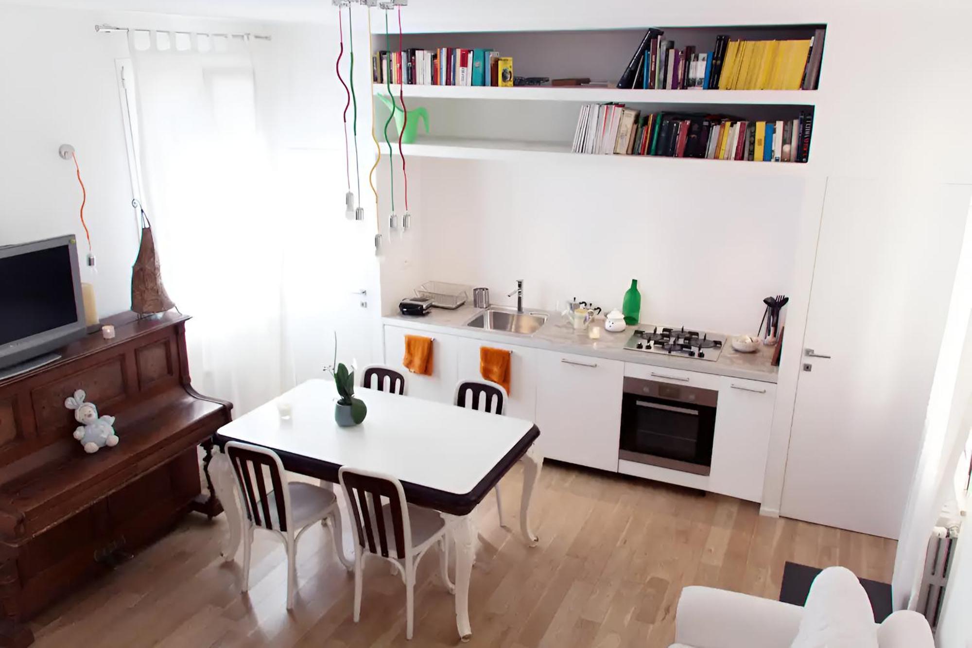 Yr - Station Apartment Mailand