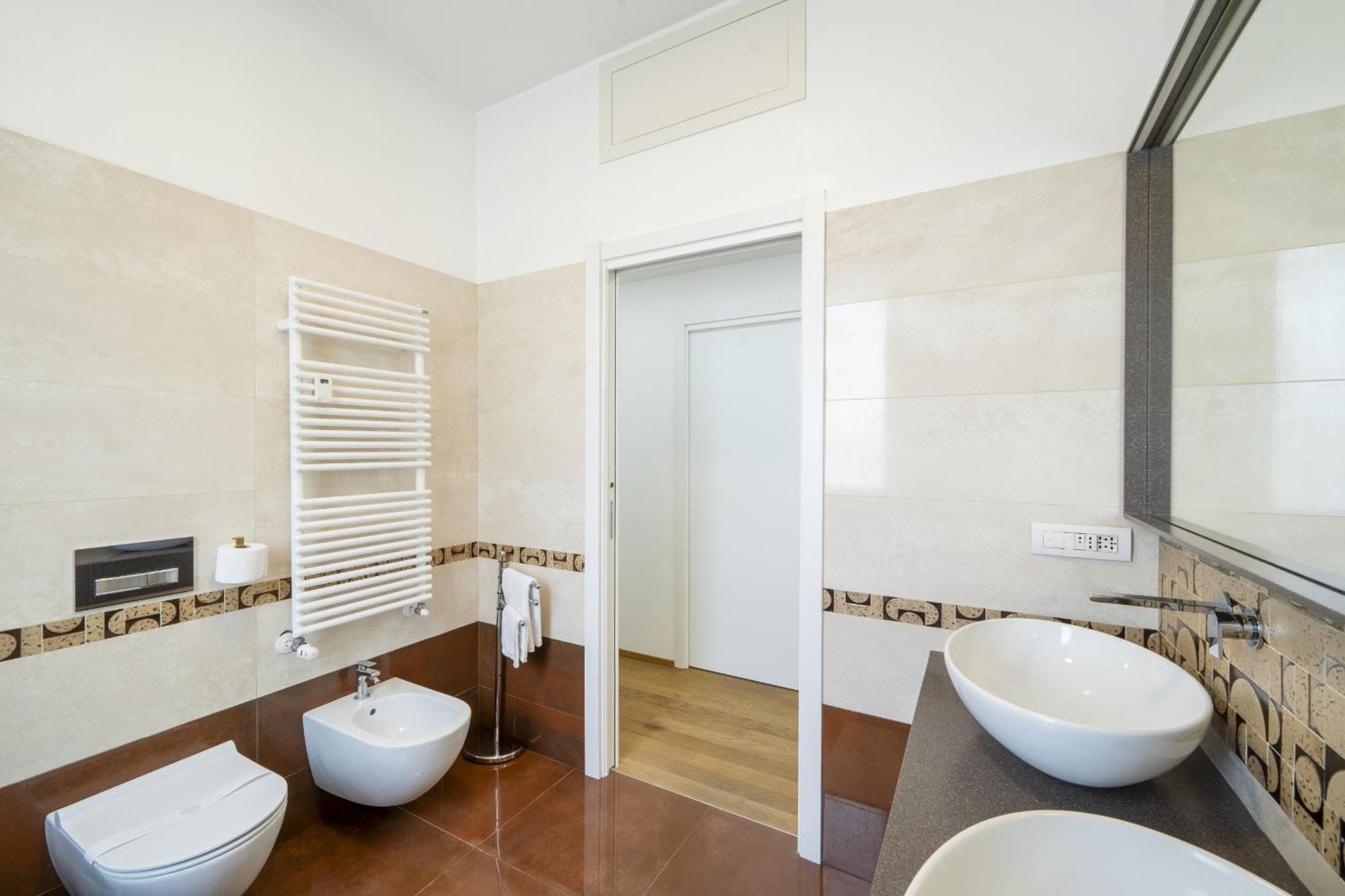 Apartment Glamorous Terrace Excl 3bdr A 300mt Da Milan