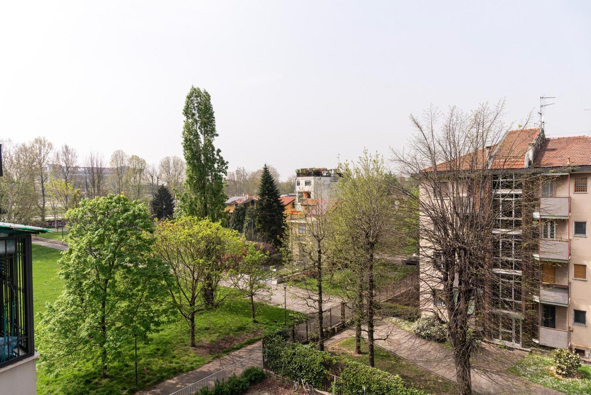 Appartamento Youhosty- Terragni 31 *