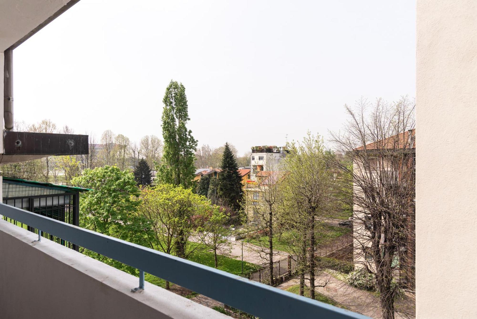Appartamento Youhosty- Terragni 31 *
