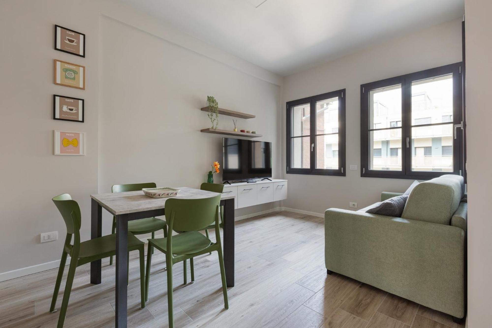 Superior With Veranda And Shared Swimming Pool Appartamento