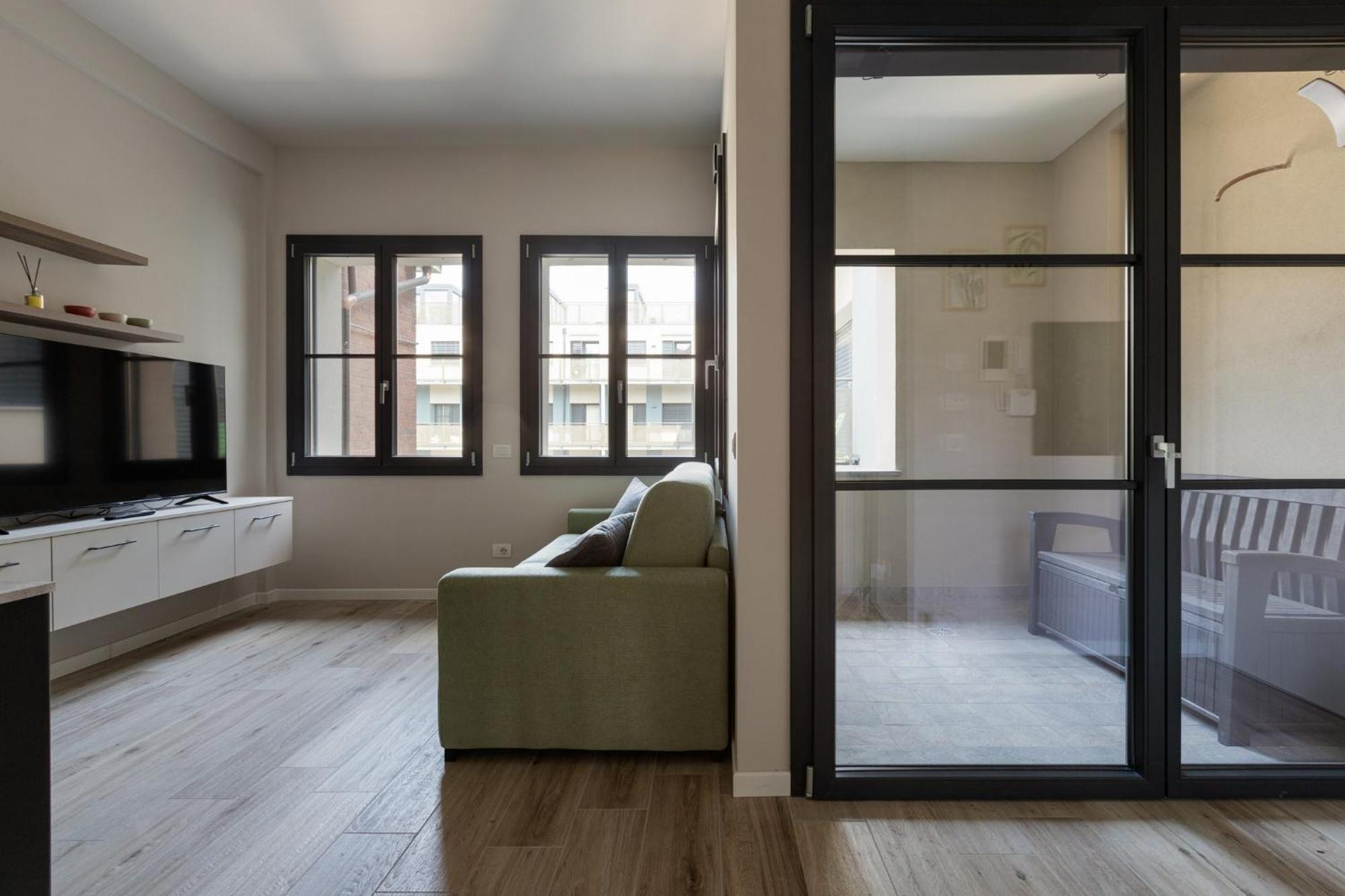 Appartamento Superior With Veranda And Shared Swimming Pool