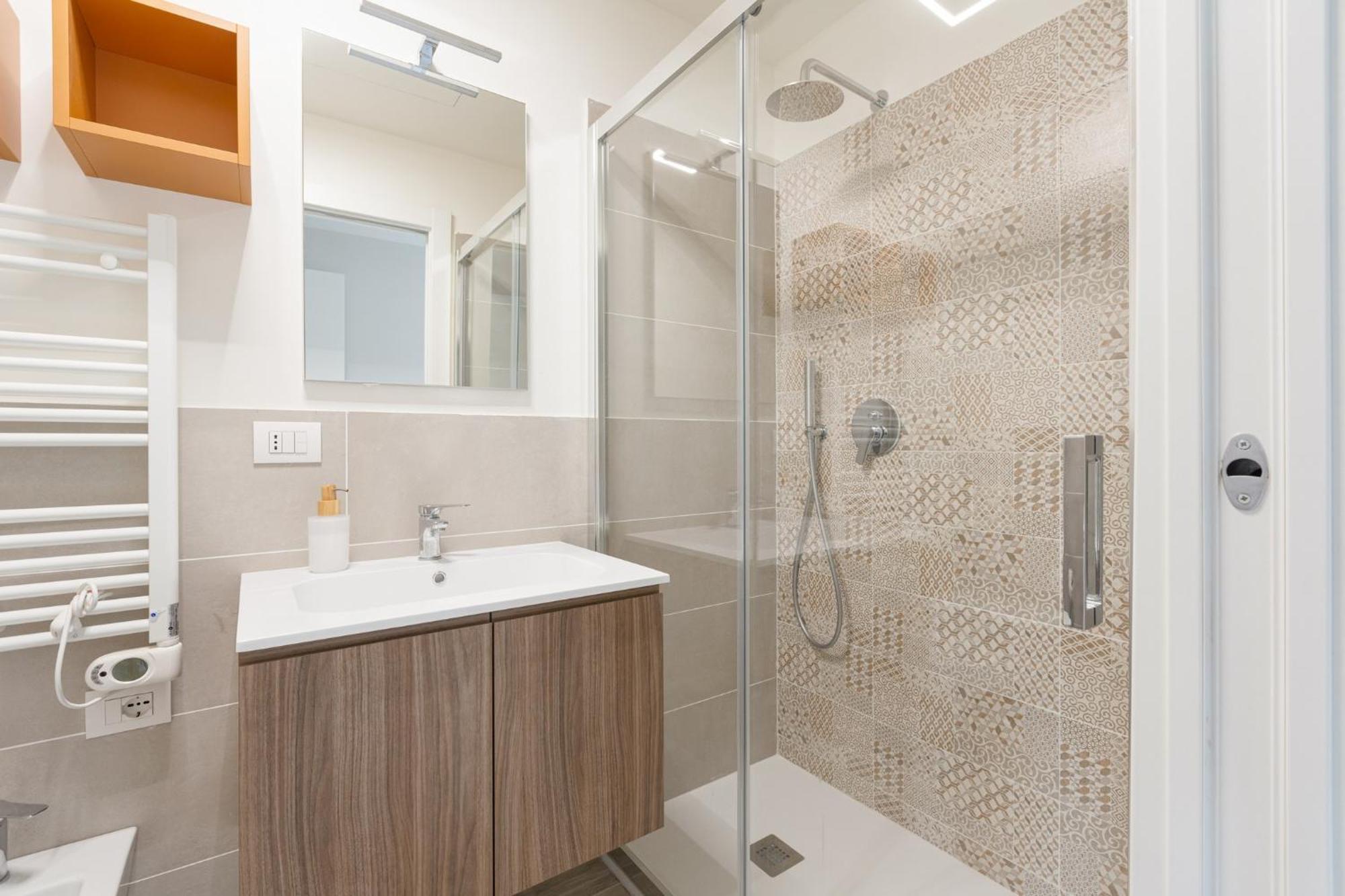 Appartamento Superior With Veranda And Shared Swimming Pool