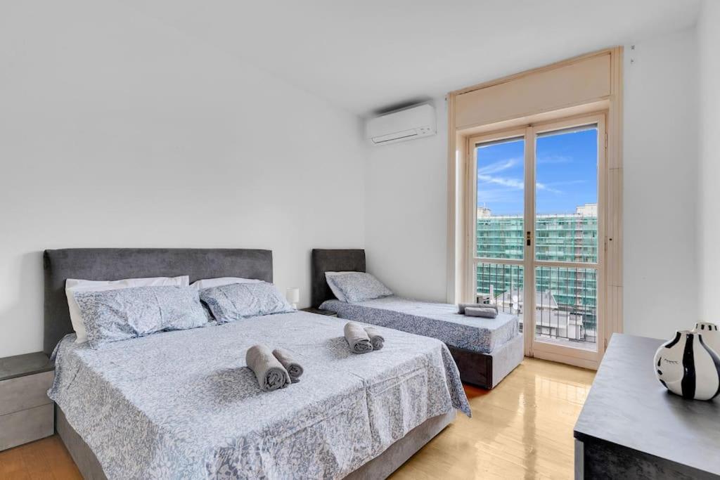 Apartment Ca17 -centrale-duomo -central Maxi - Milan