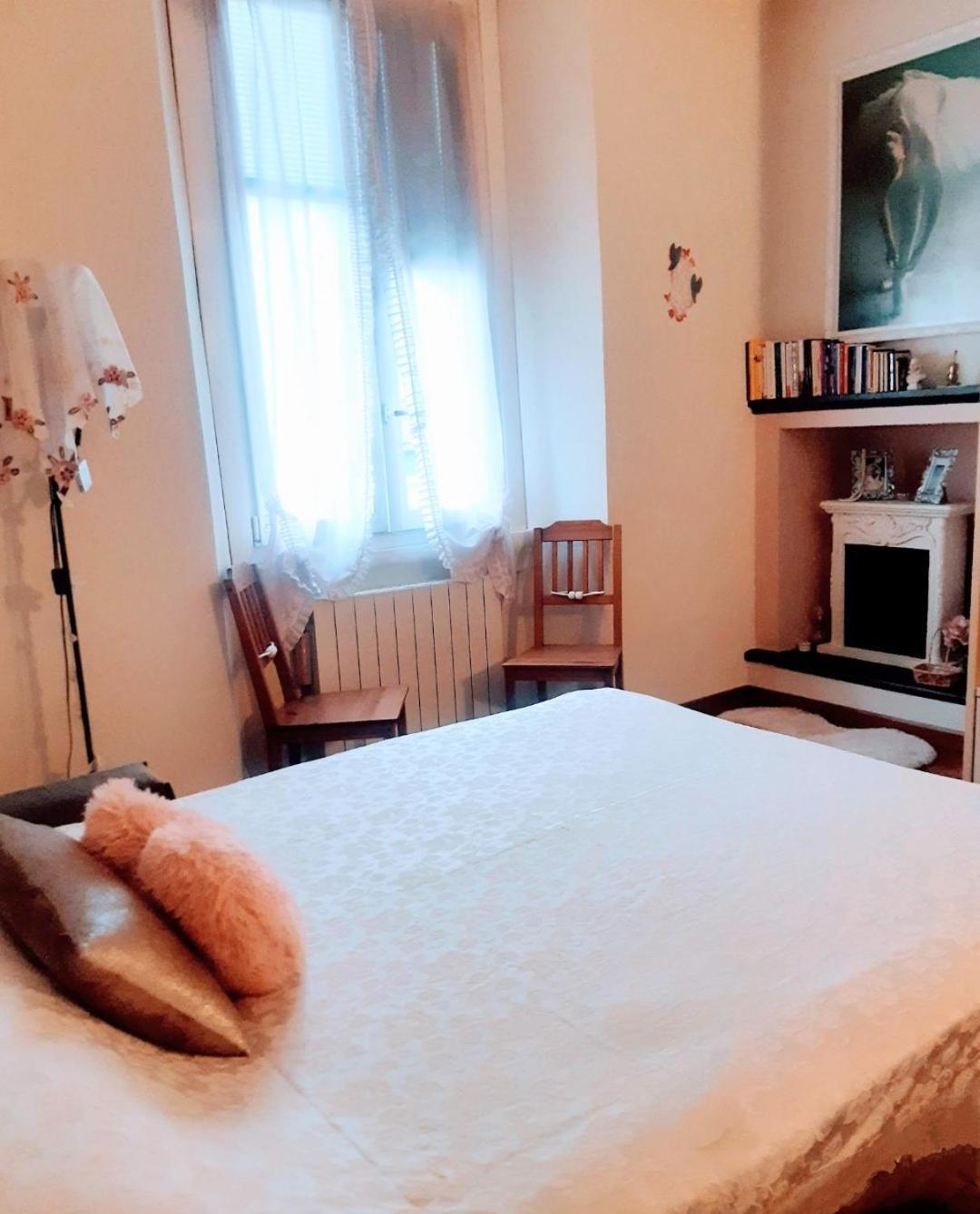Sunday's Flat/monolocale Zona Bocconi Lejlighed Milano