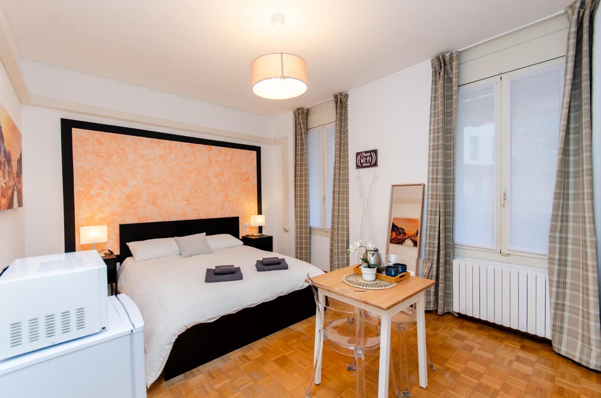 Orange * Mailand