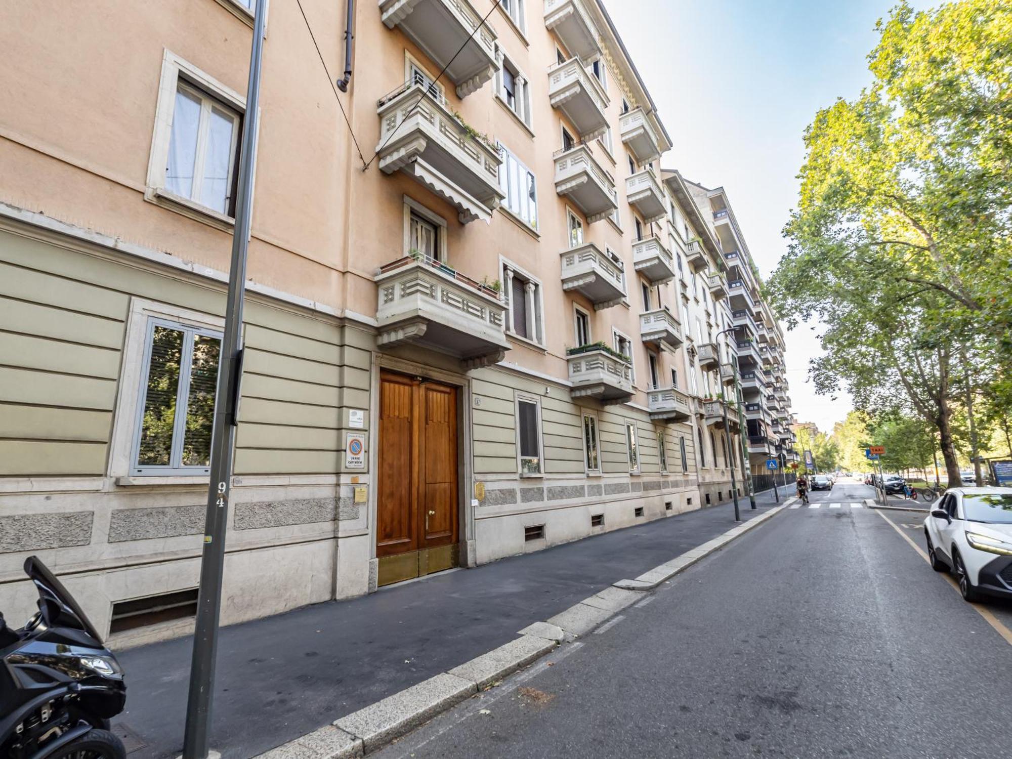 Apartment Citta Studi Elegant Huge