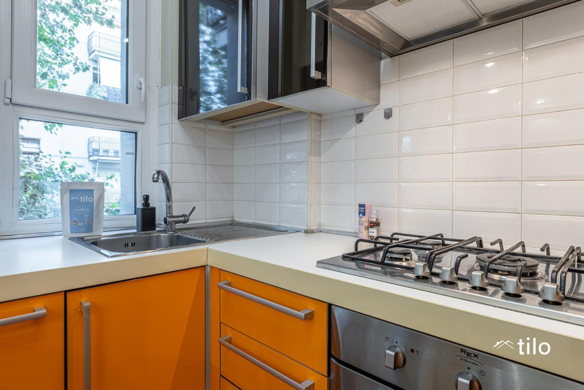 Apartment Porta Vittoria 1br, Free Ac, Wifi & Netflix By Tilo Milan
