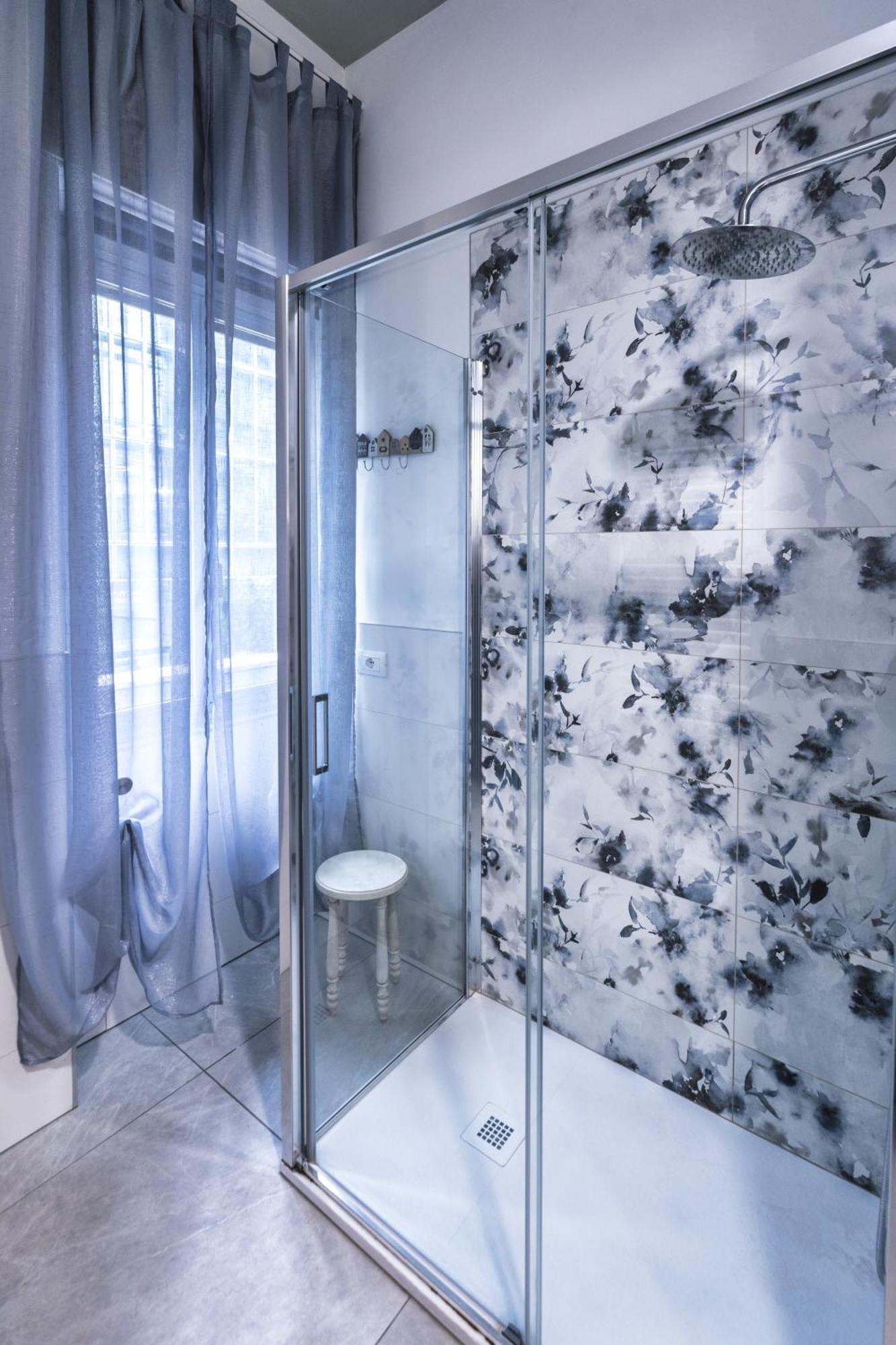 Appartamento Roomy 6 Guests, Launchpad, 30mts To Loreto M1 M2