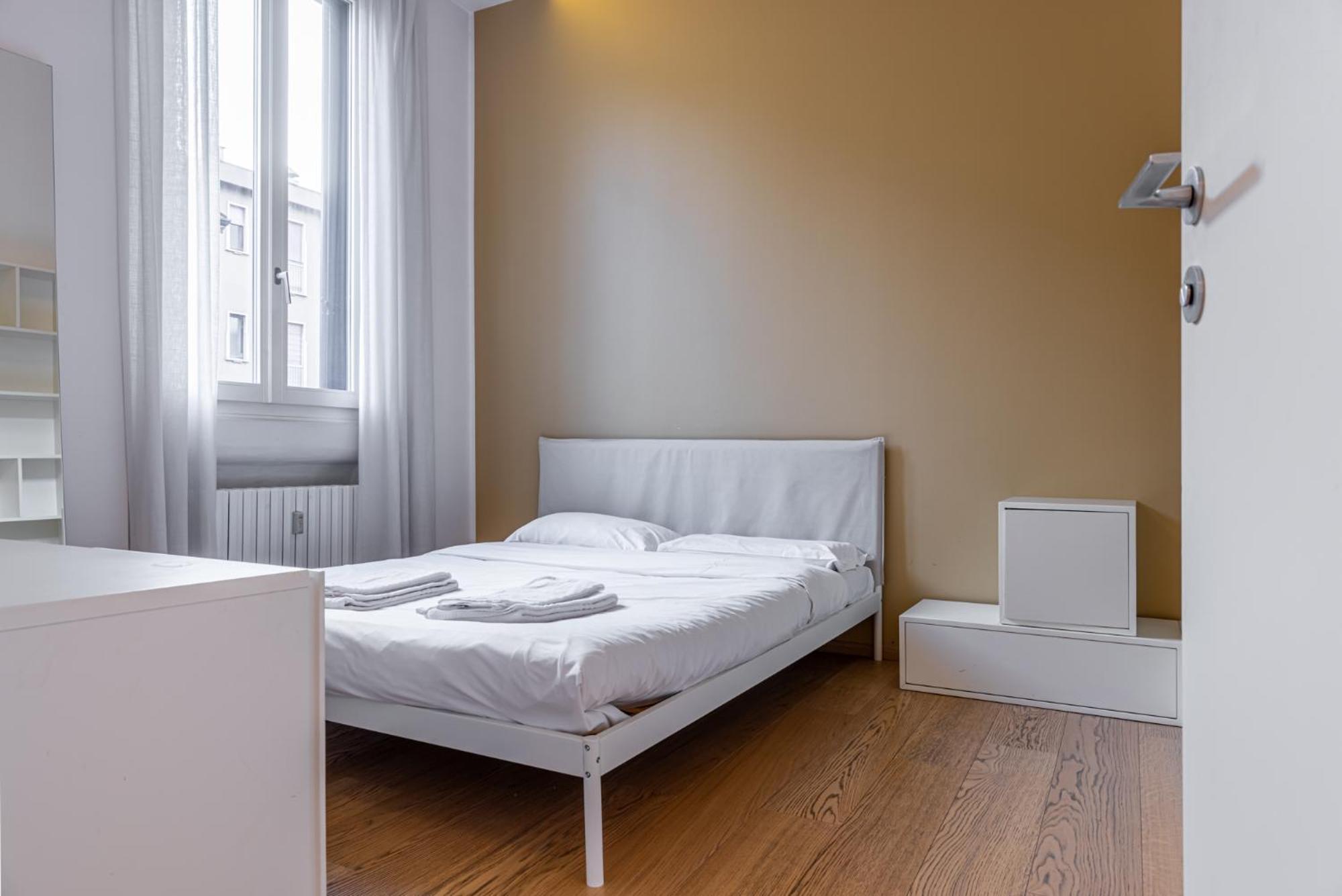 Porta Romana - Curtatone Apartment *