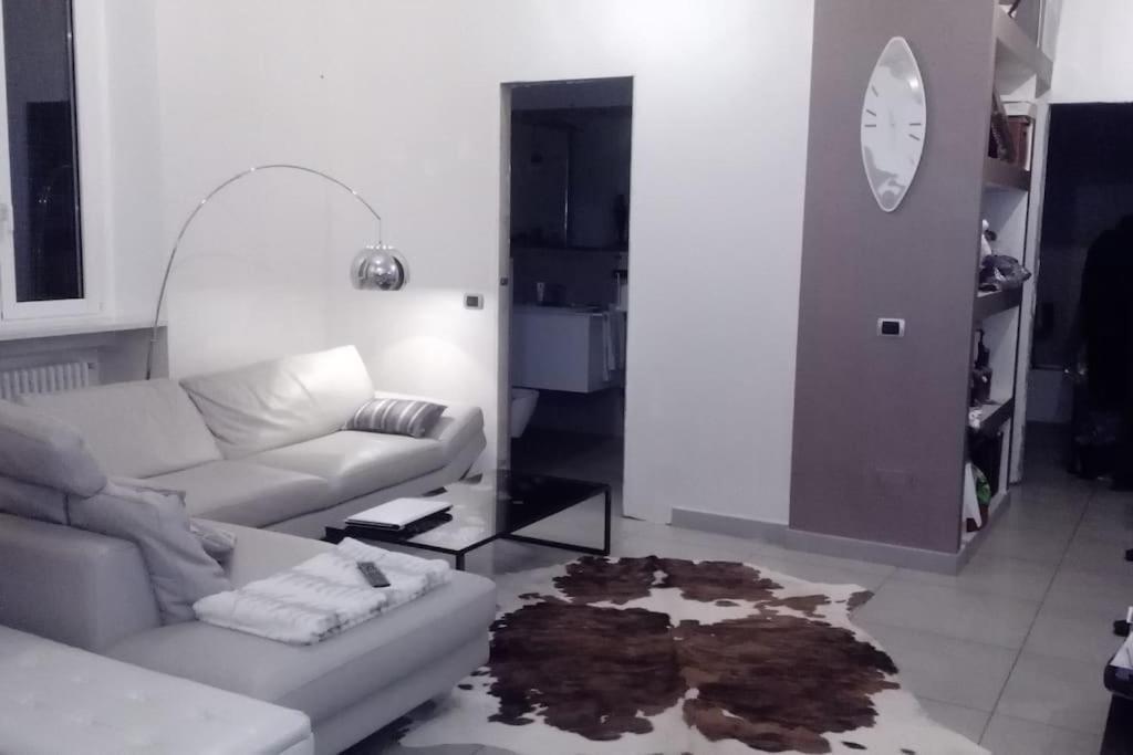 In The Area Fair Apartment Milan