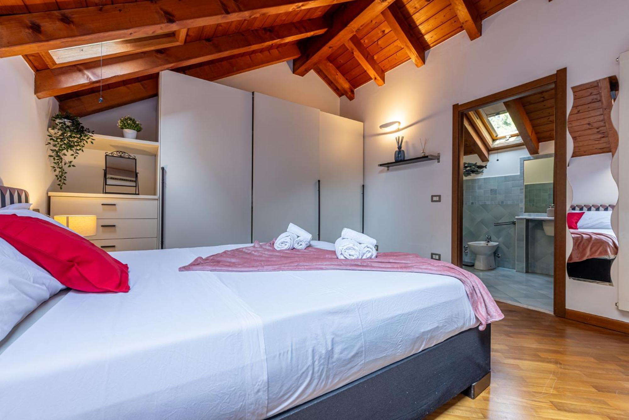 Romantic Navigli - 15min Duomo - Free Parking Appartement