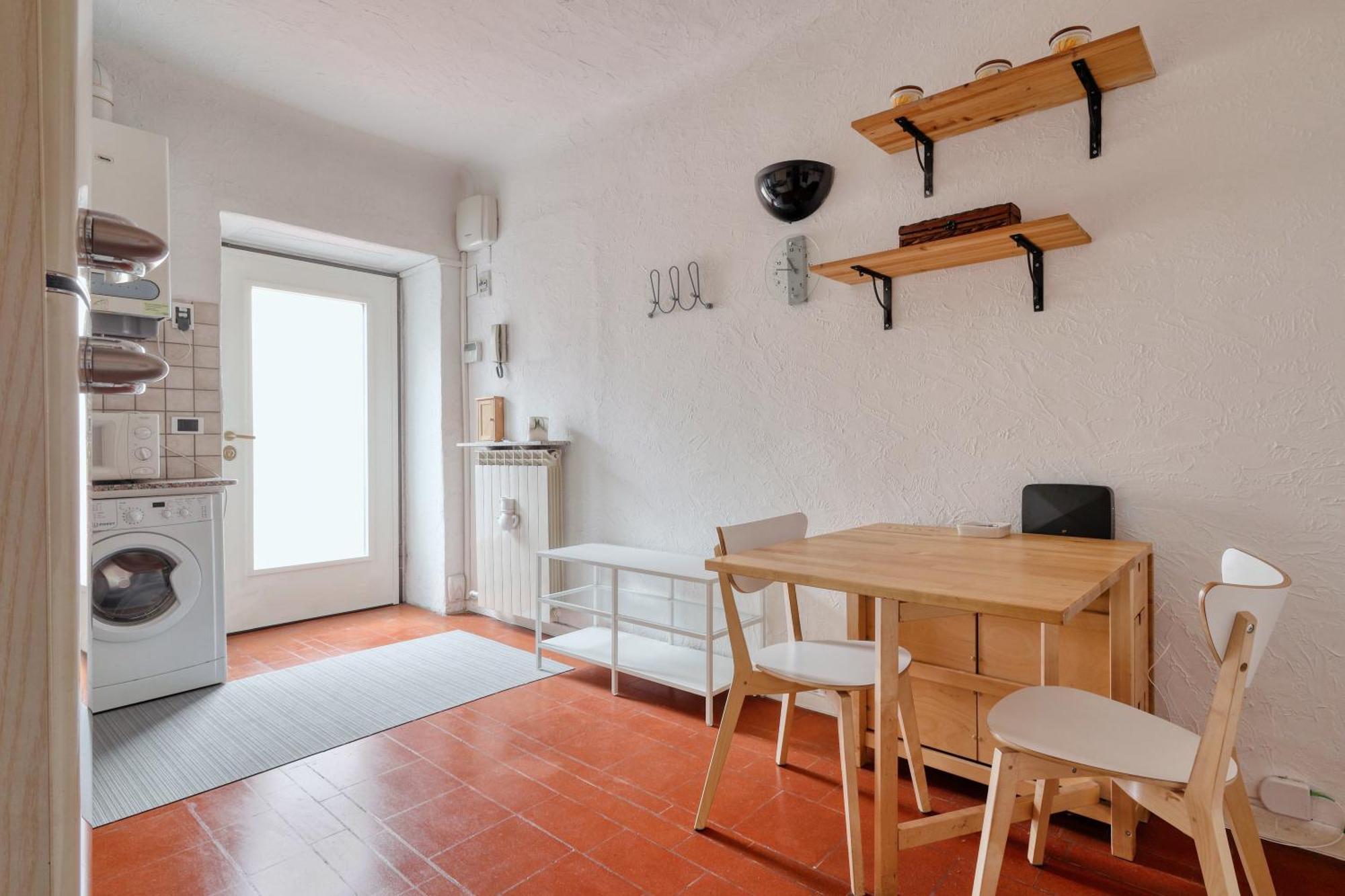 Appartamento Charm Next To The Navigli- Via Tortona *