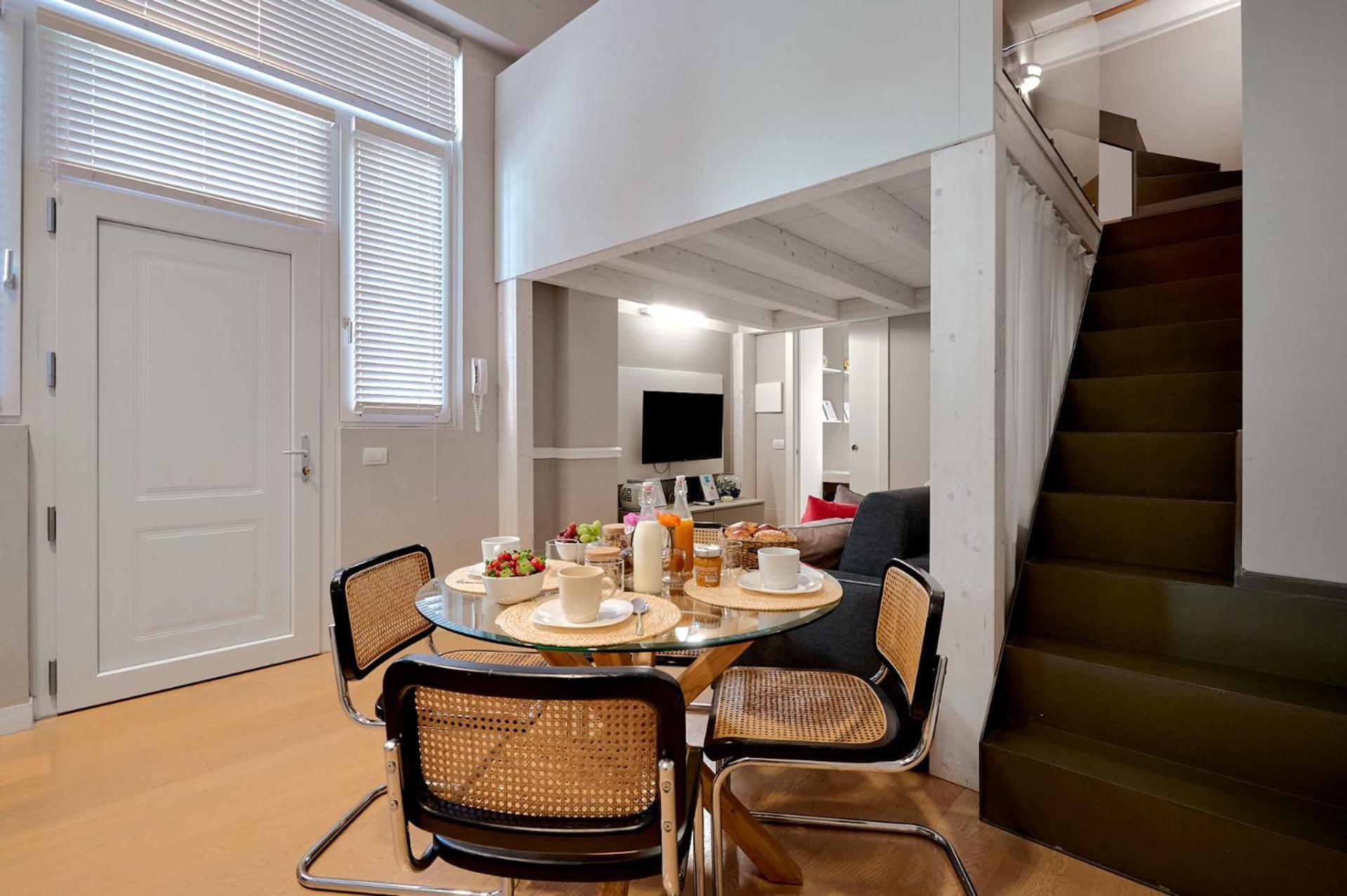 Style Loft In Great Location Milan