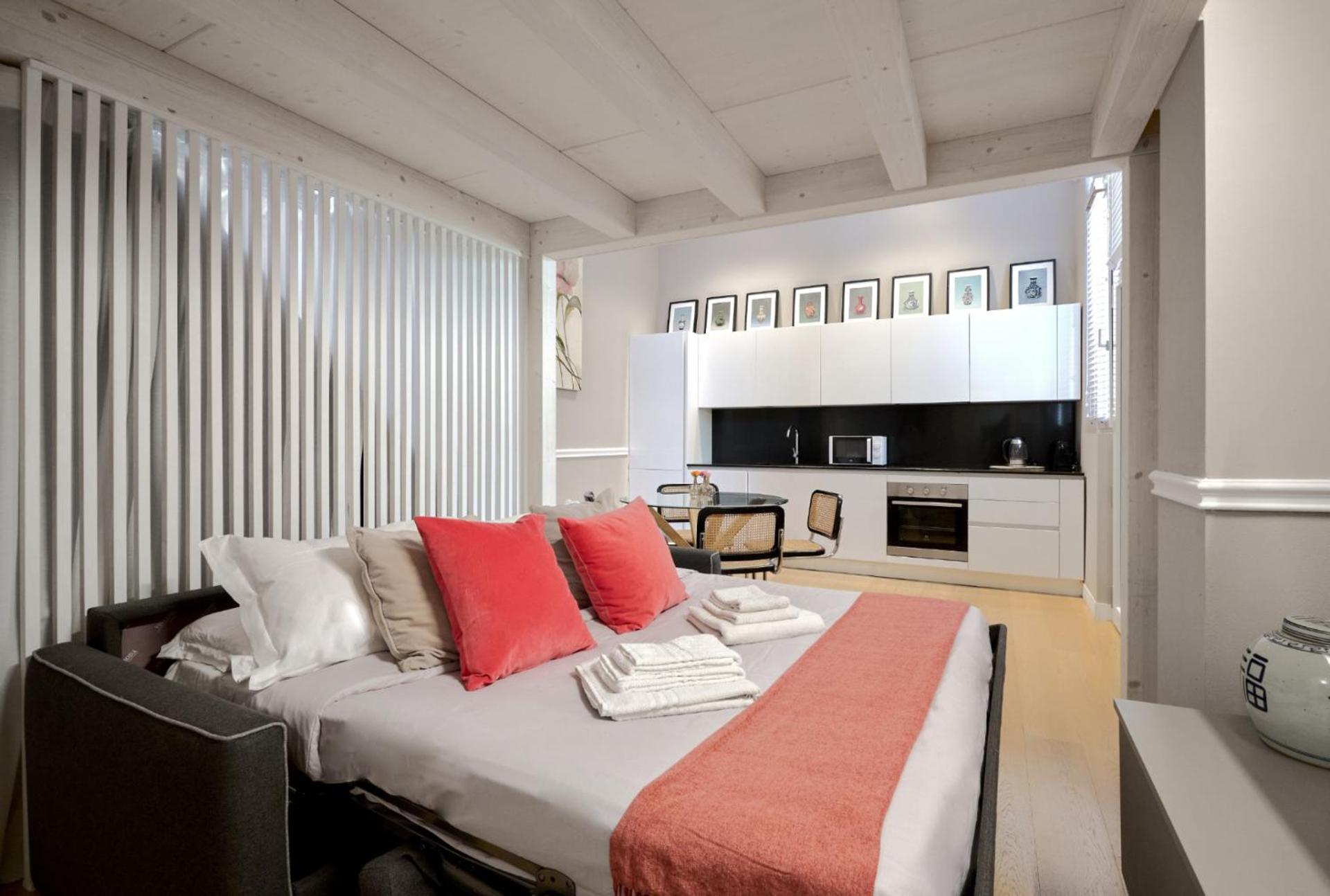 Apartment Style Loft In Great Location