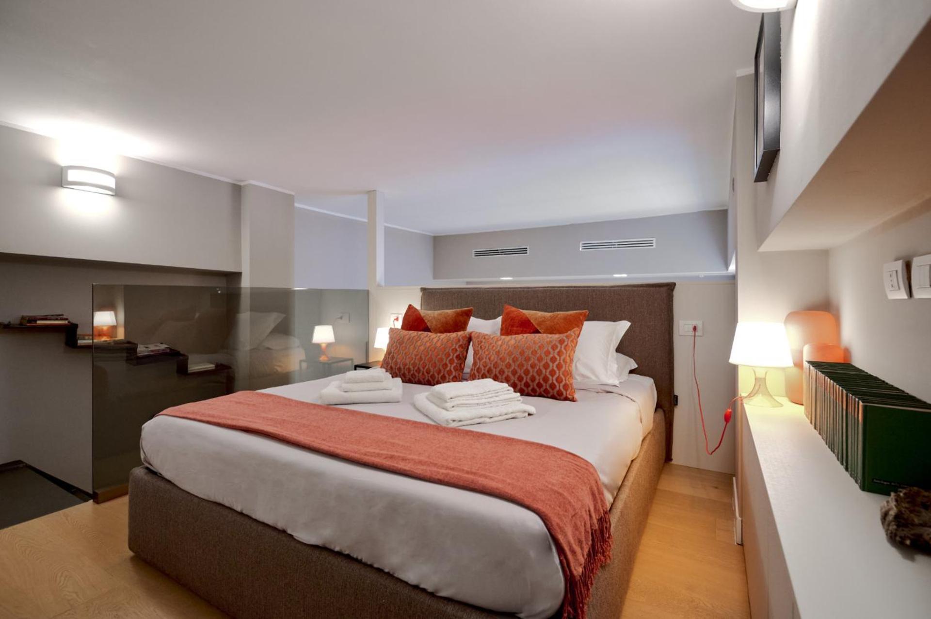 Apartment Style Loft In Great Location