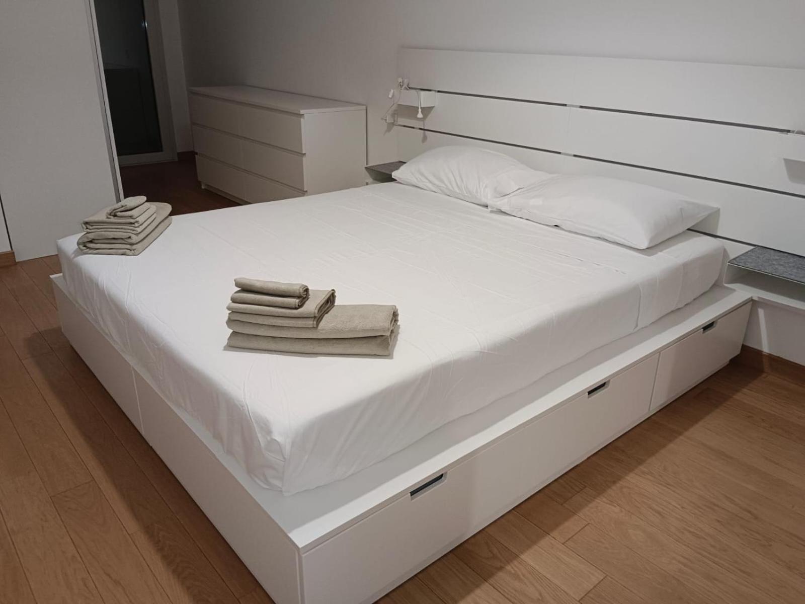 Urban Bicocca House Apartment