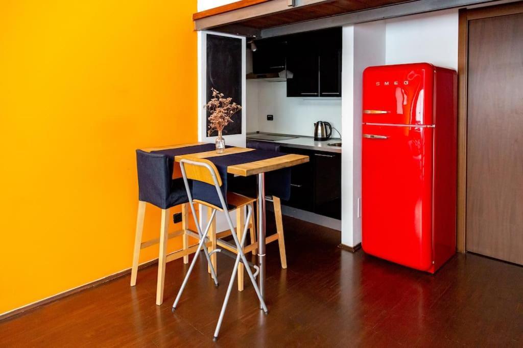 2 Min Da Porta Genova - Elegante Bilocale Appartement *
