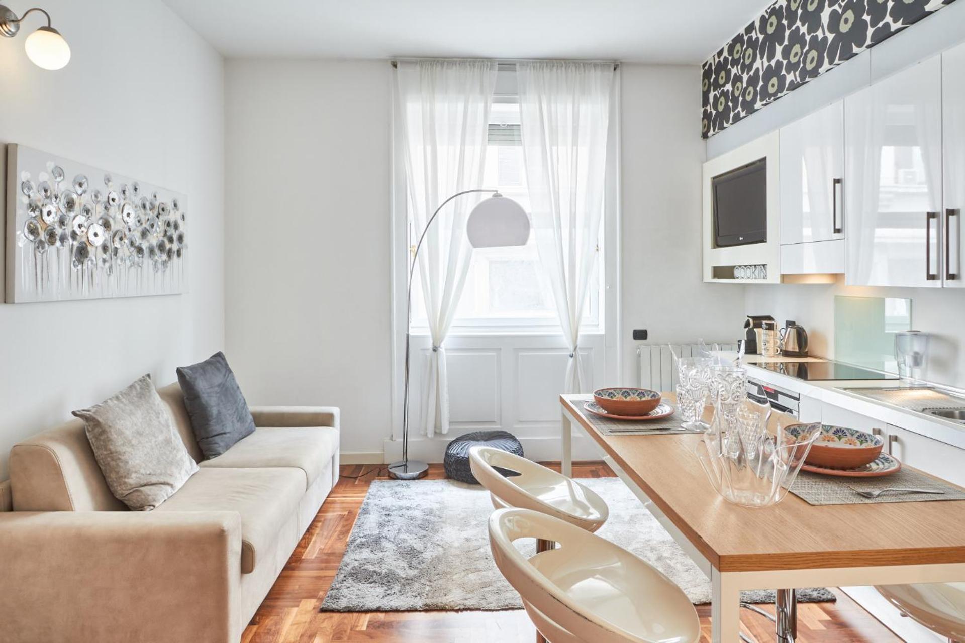 Apartment Easylife - Raffinato In Duomo Milan