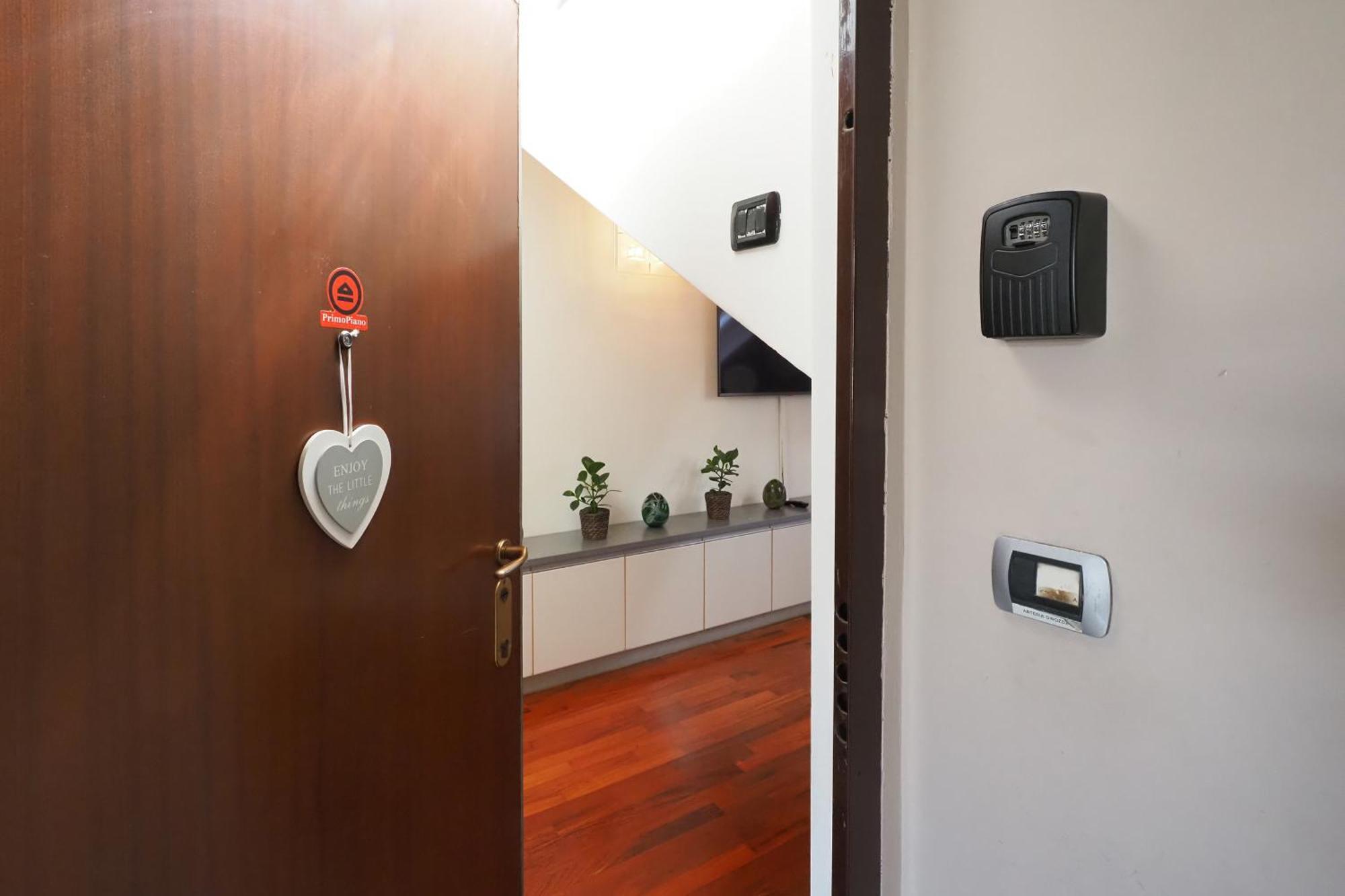 Apartment Primopiano - Savona 1 *