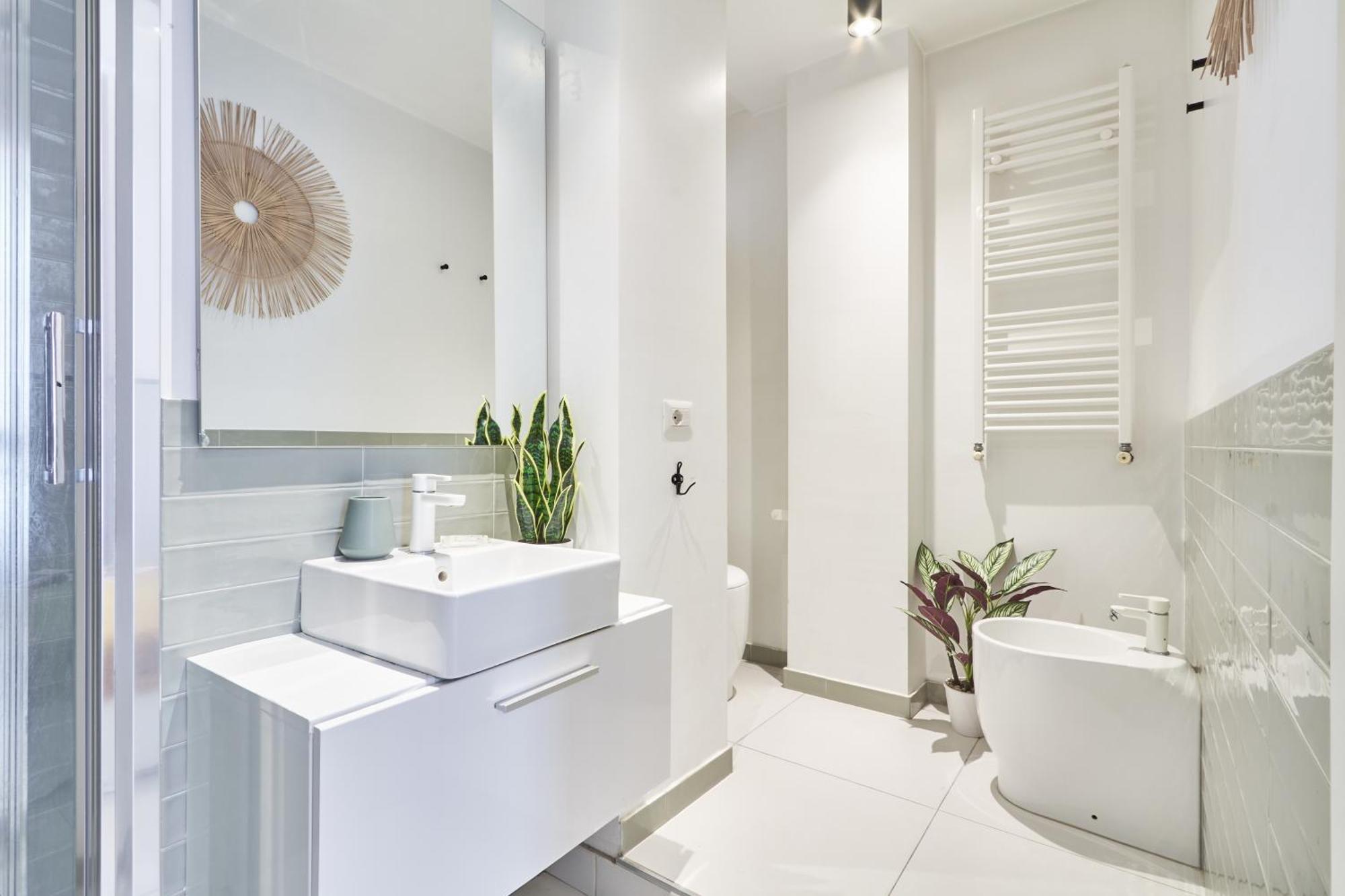 Apartment Elegante Minimal Dai Tocchi Botanici Milan