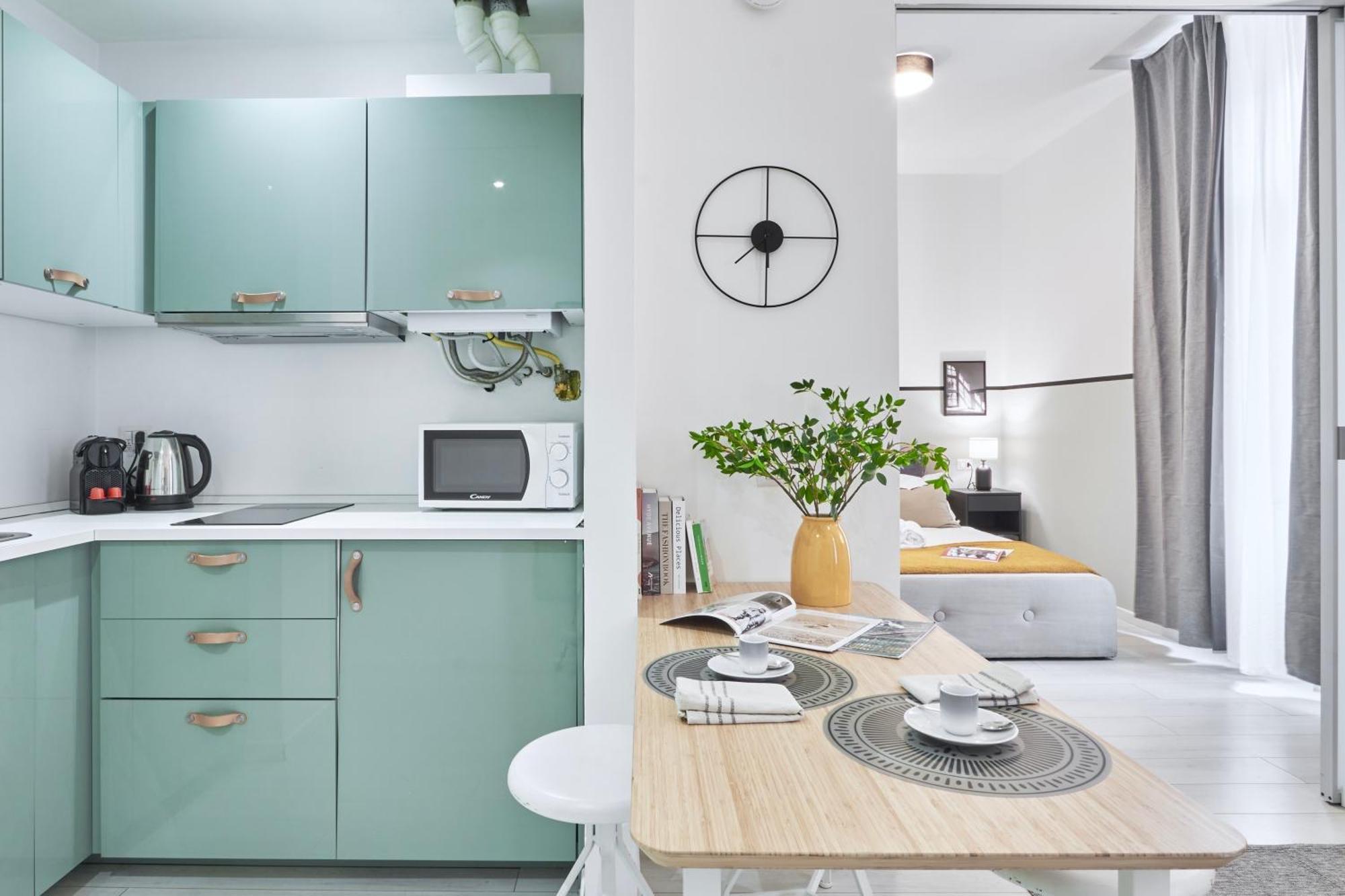 Elegante Minimal Dai Tocchi Botanici Apartment
