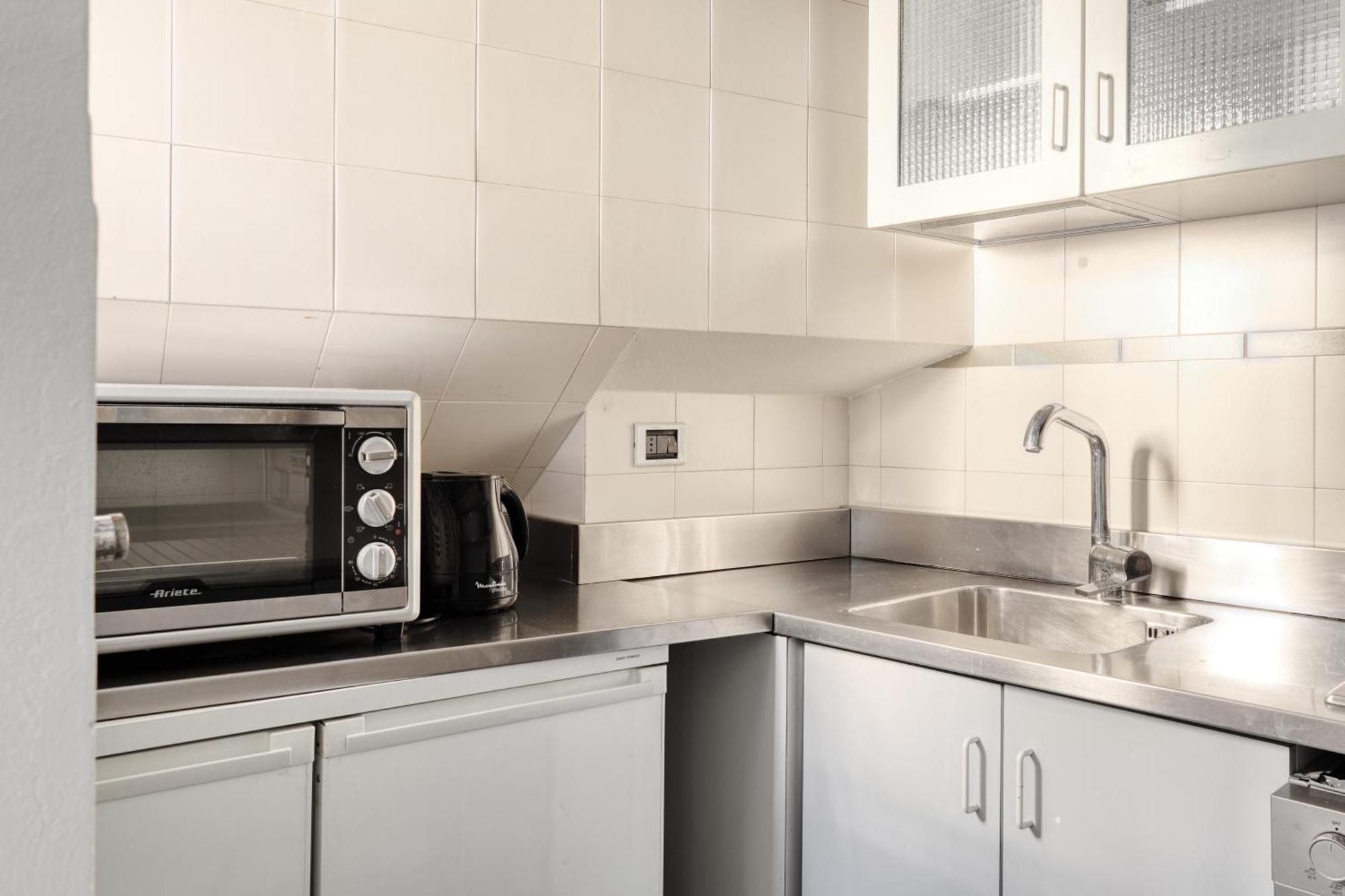 Brera - Bright And Cosy 2 Bedrooms Apt- Via Solferino * Milaan