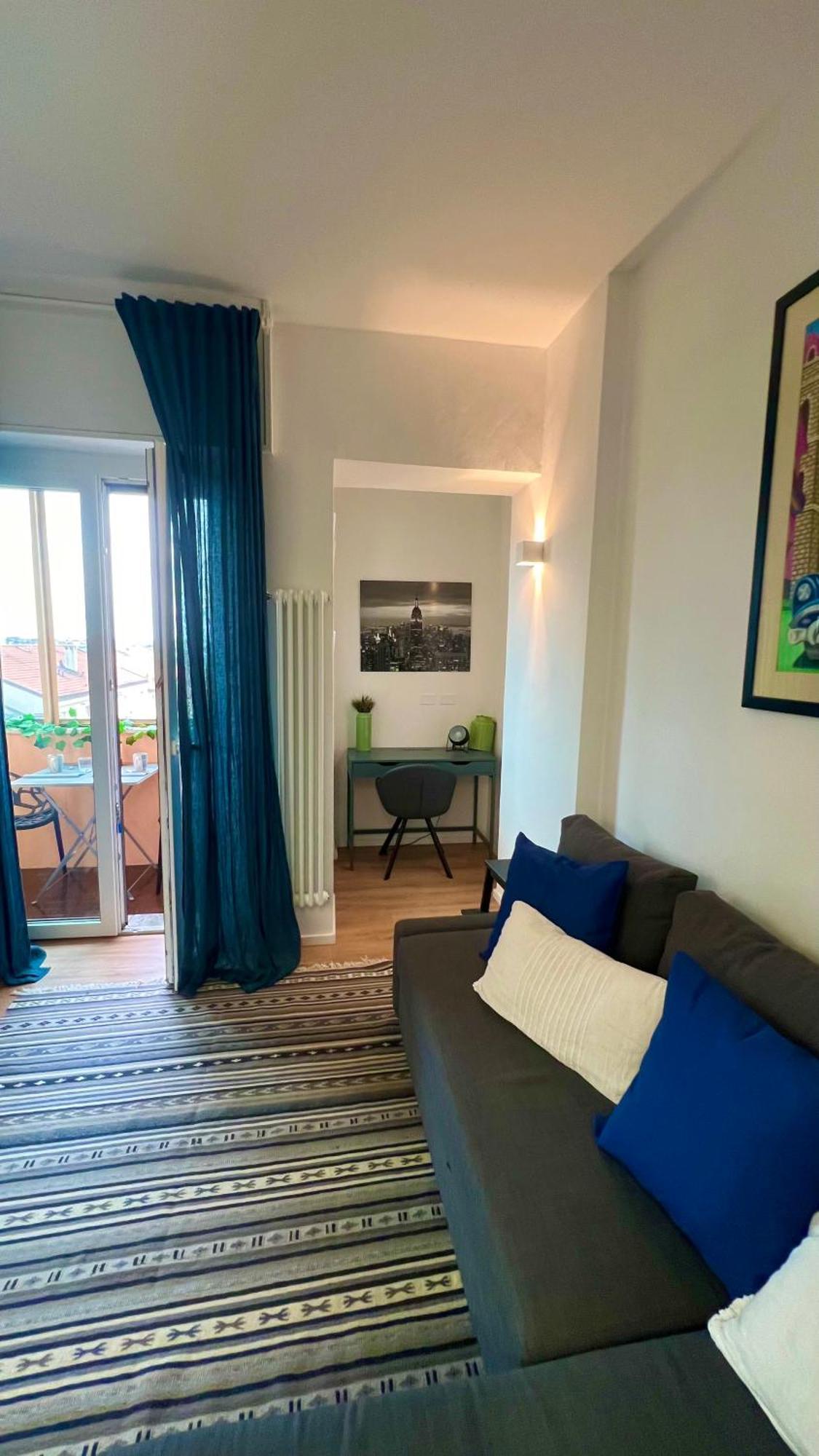 Lejlighed Gambara Urban Flat - Stylish And Next To Metro *