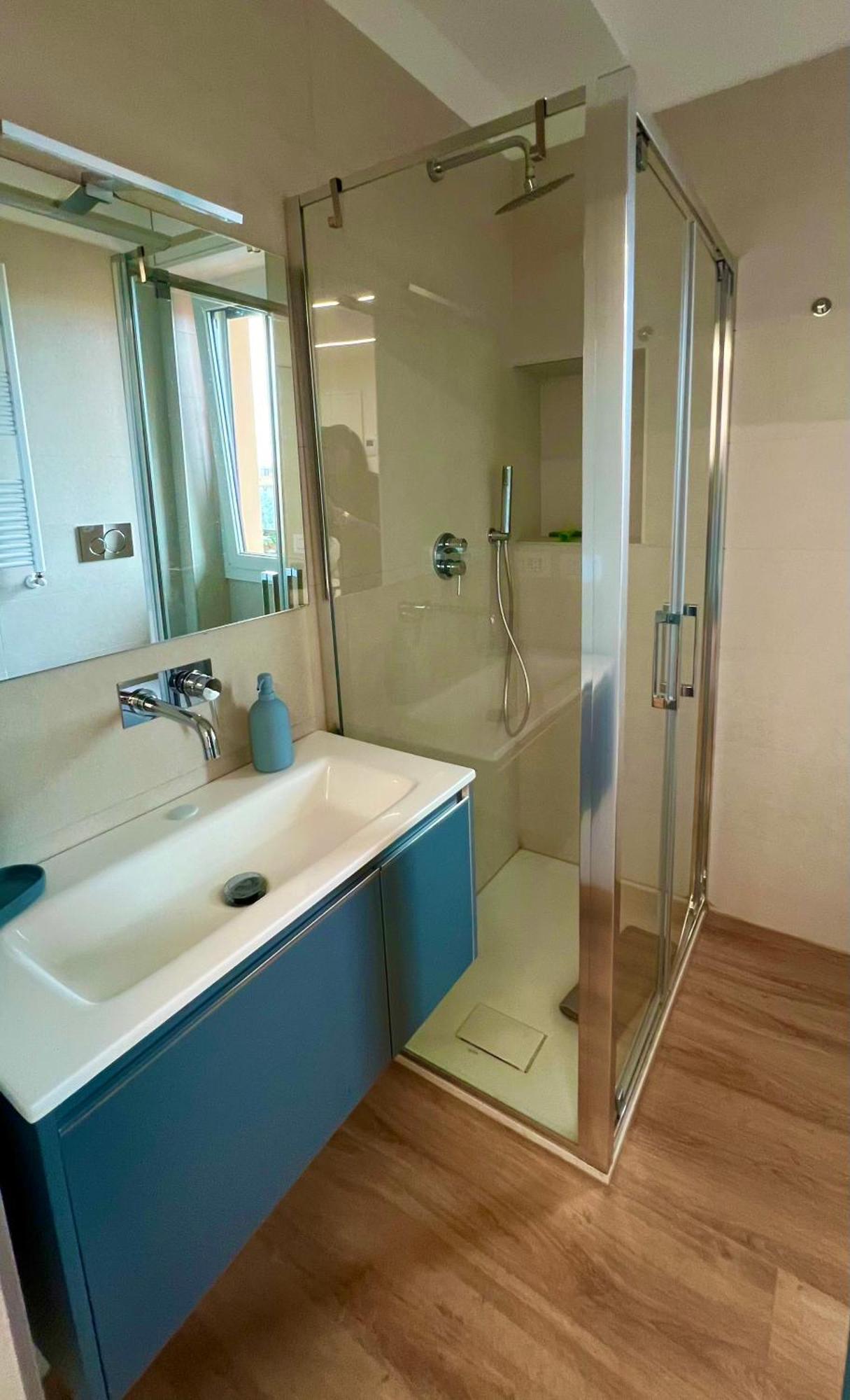 Lejlighed Gambara Urban Flat - Stylish And Next To Metro *