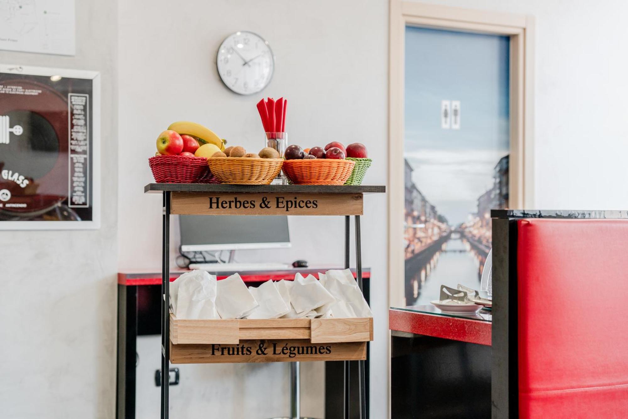 Hotell Navigli 3*