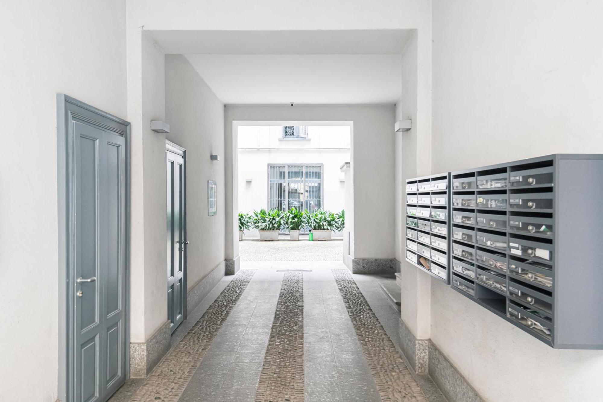 Easylife - Elegante Moderno E Accogliente - La Tua Oasi In Citta Milano
