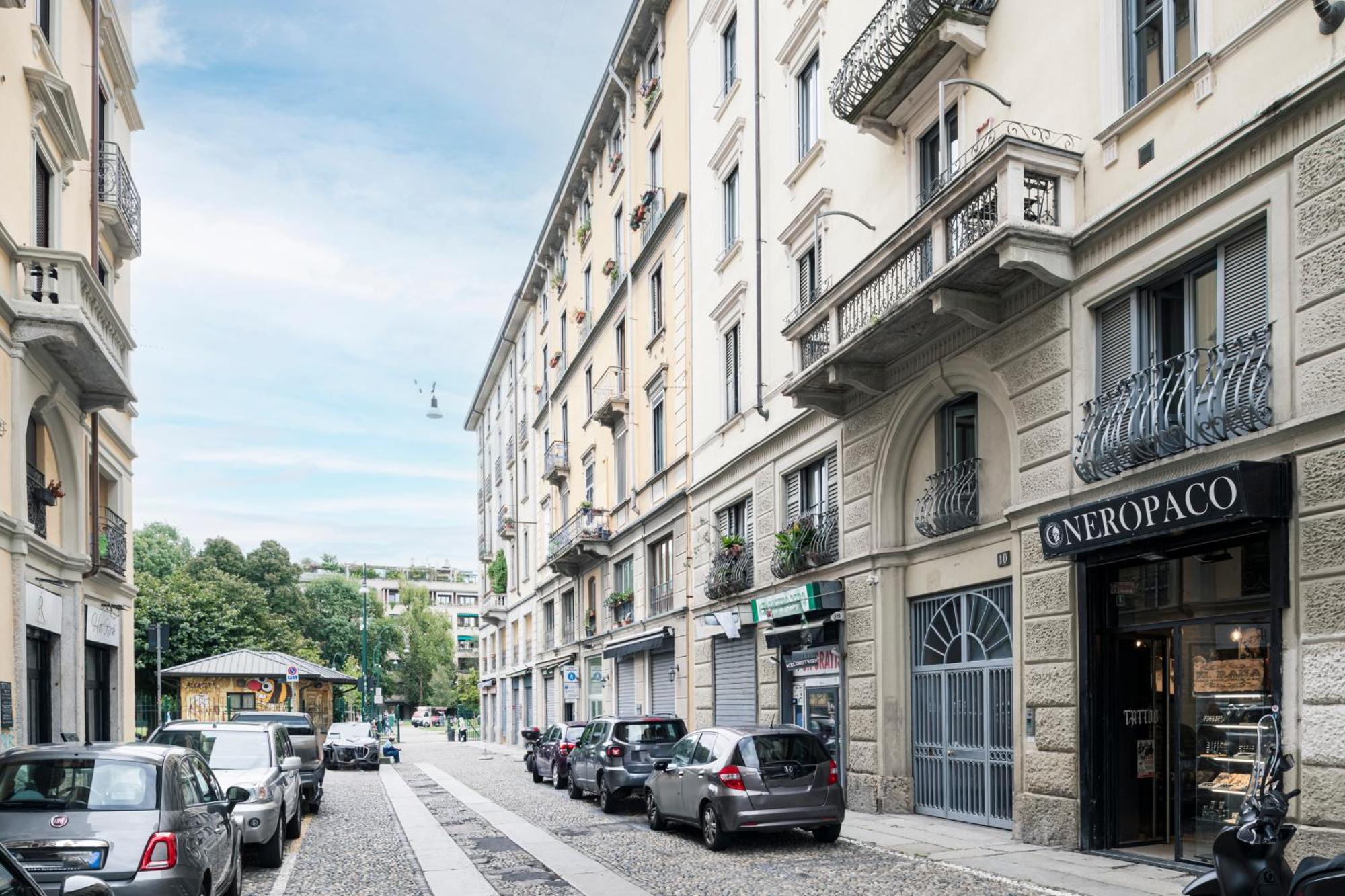 Leilighet Easylife - Elegante Moderno E Accogliente - La Tua Oasi In Citta *