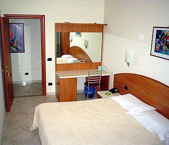 Hotel Hotel2000
