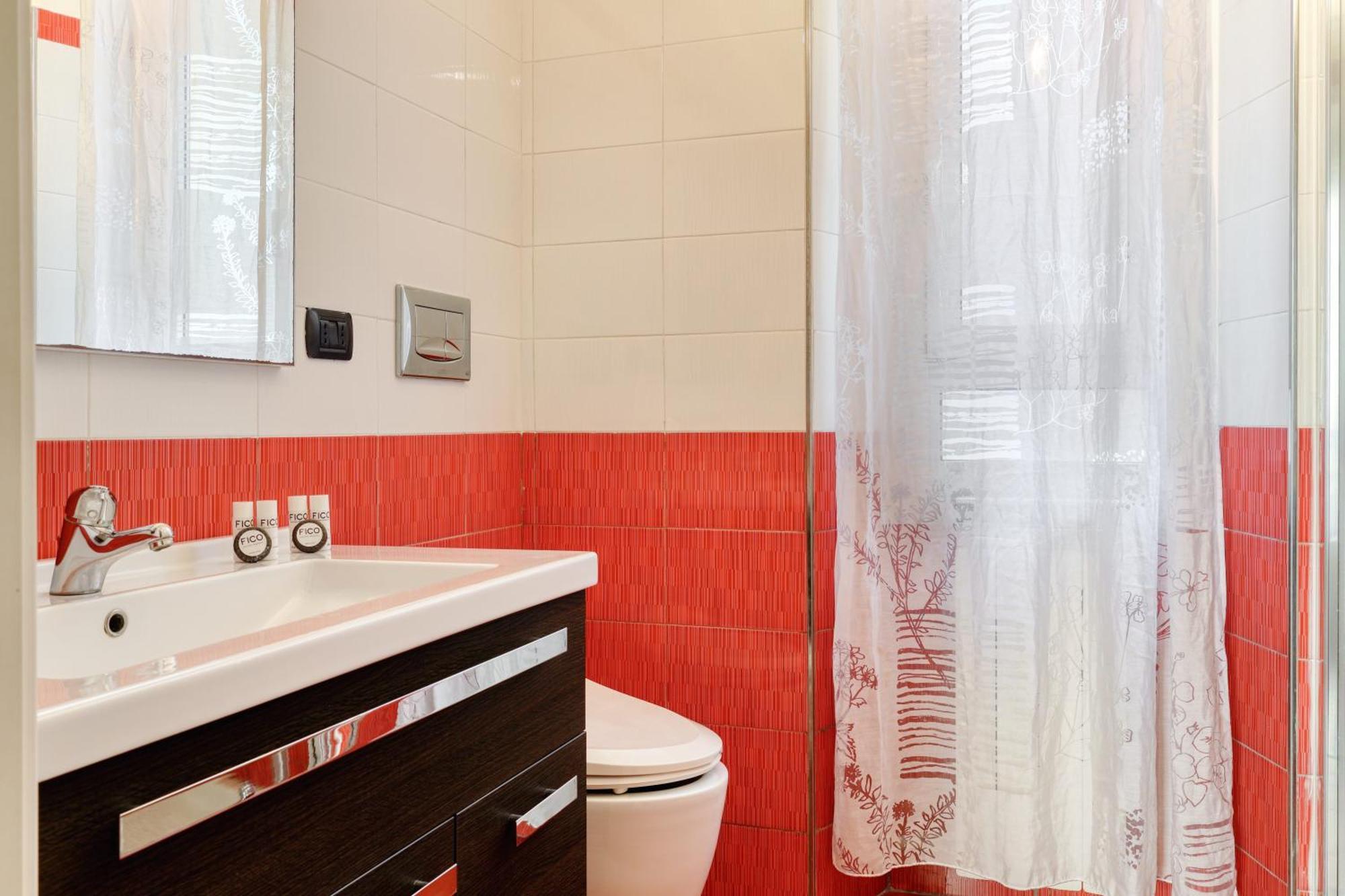 Apartment Joivy Inviting 1br Flat Near Citylife District Milan