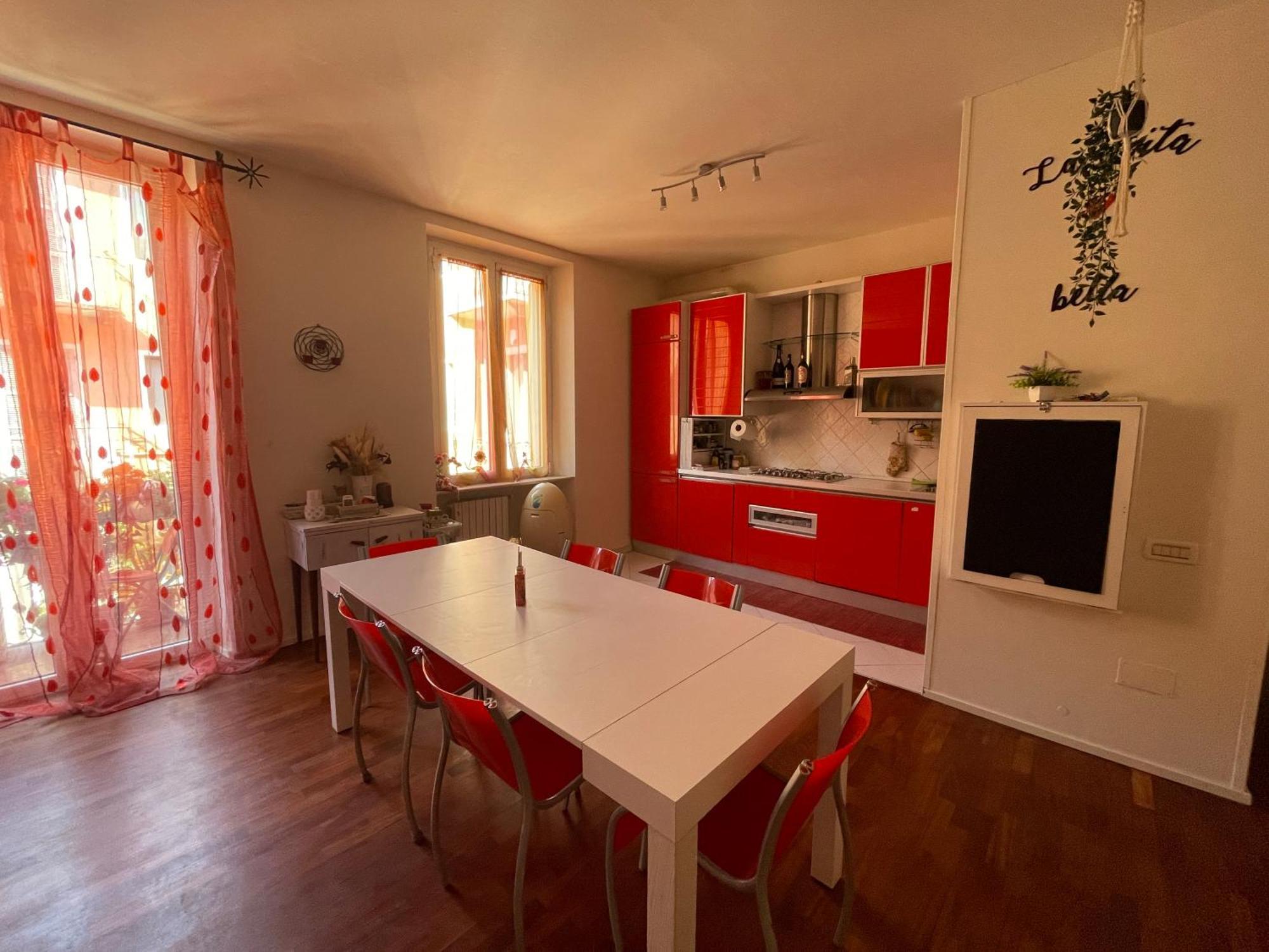 Splendido E Silenzioso Bilocale Vicino San Babila-m4 Dateo Lejlighed Milano