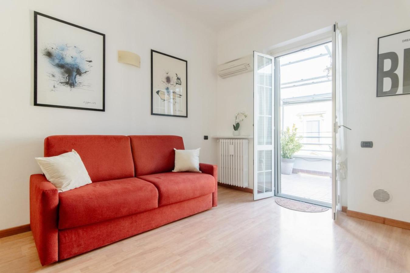 Stayeasy Moscova Terrace - Near Brera & Garibaldi Apartment