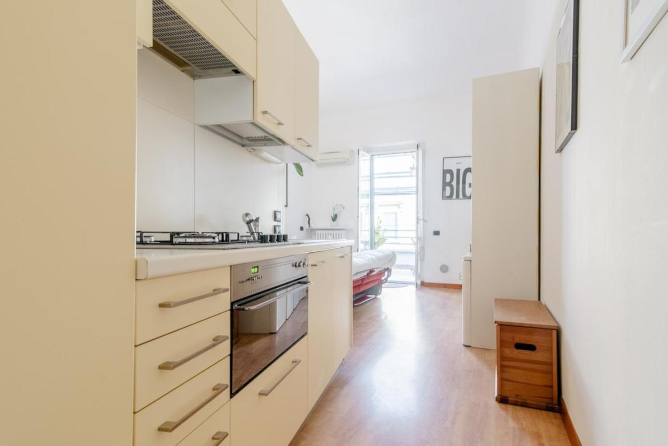 Stayeasy Moscova Terrace - Near Brera & Garibaldi Apartment Milan
