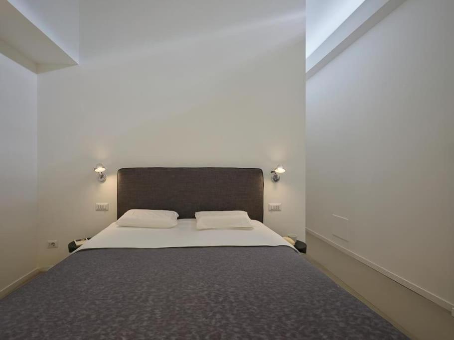 Small Loft In - Fondazione Prada Bocconi * Milaan