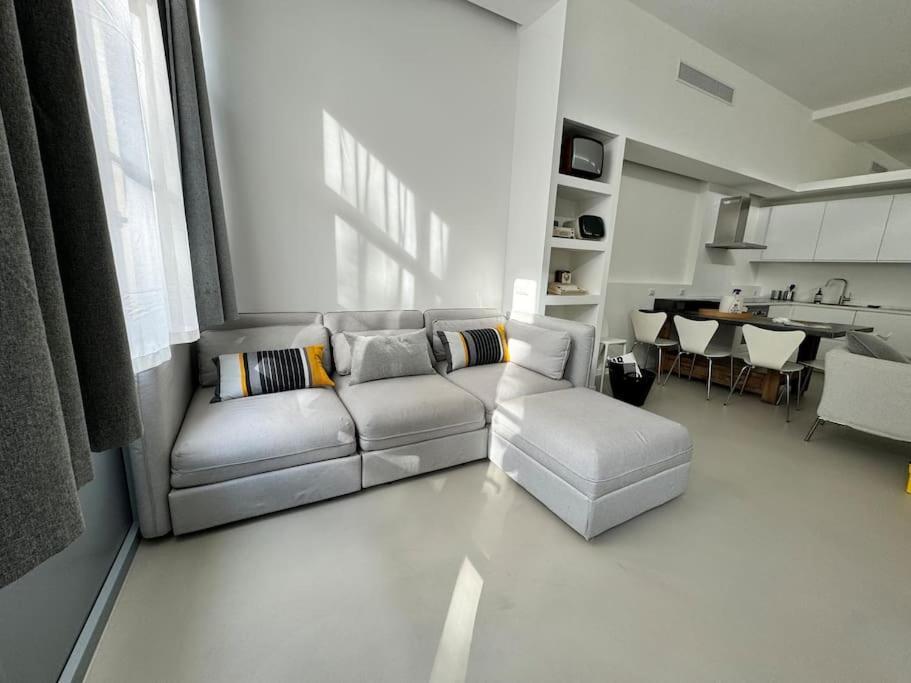 Small Loft In - Fondazione Prada Bocconi * Milaan