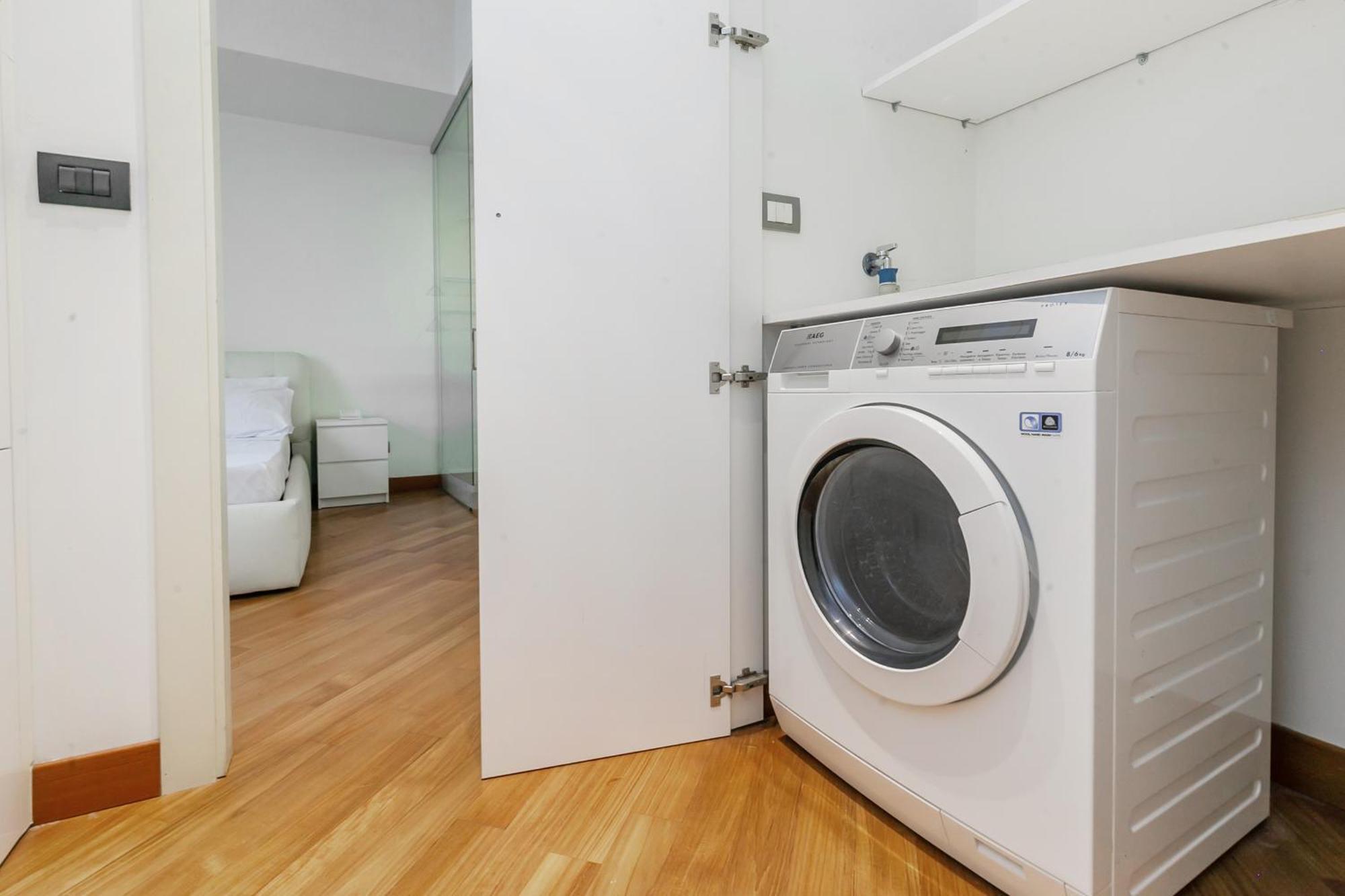 San Babila Luxury - In The Heart Of Fashion Disctrict Apartment *
